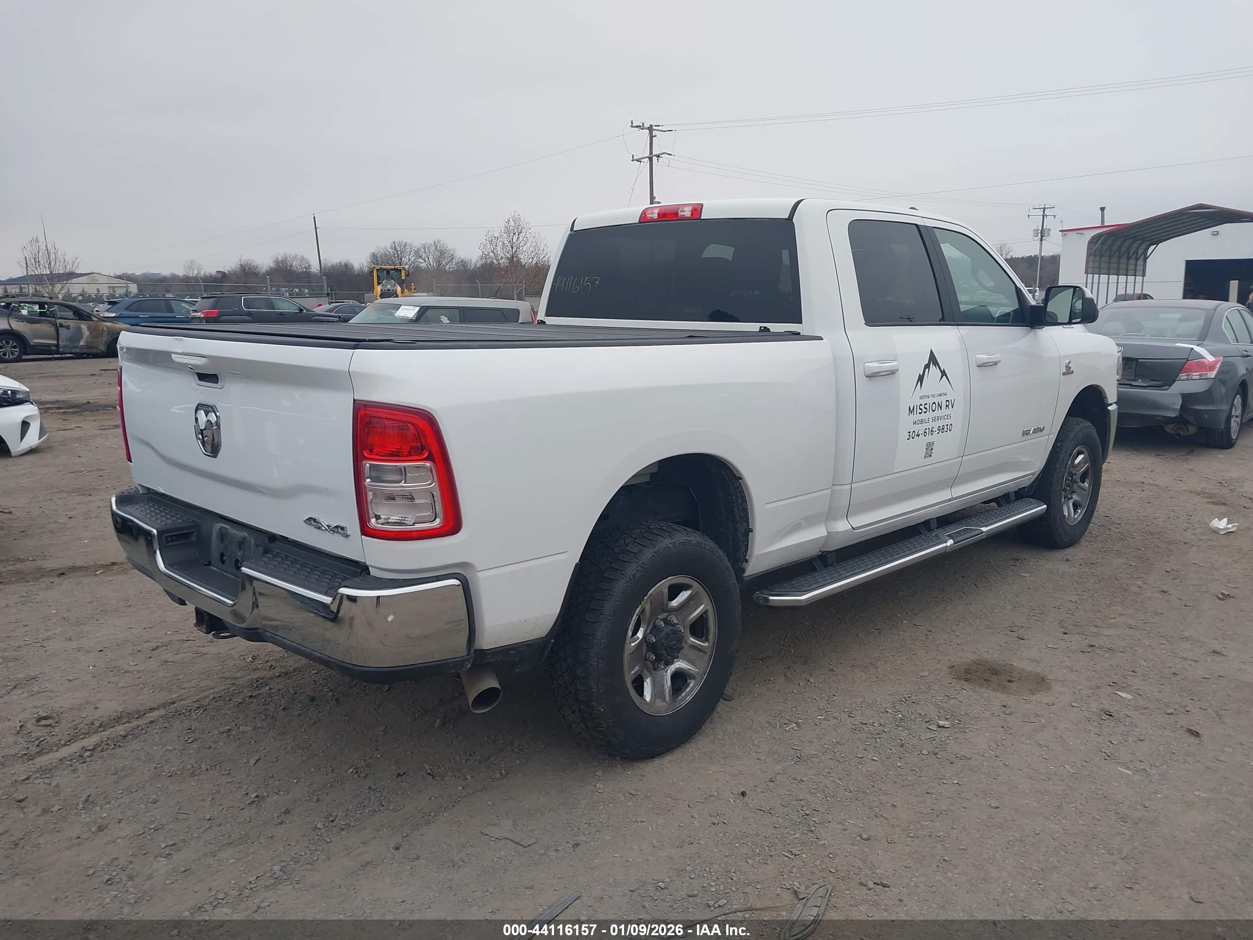 RAM 2500 image 4