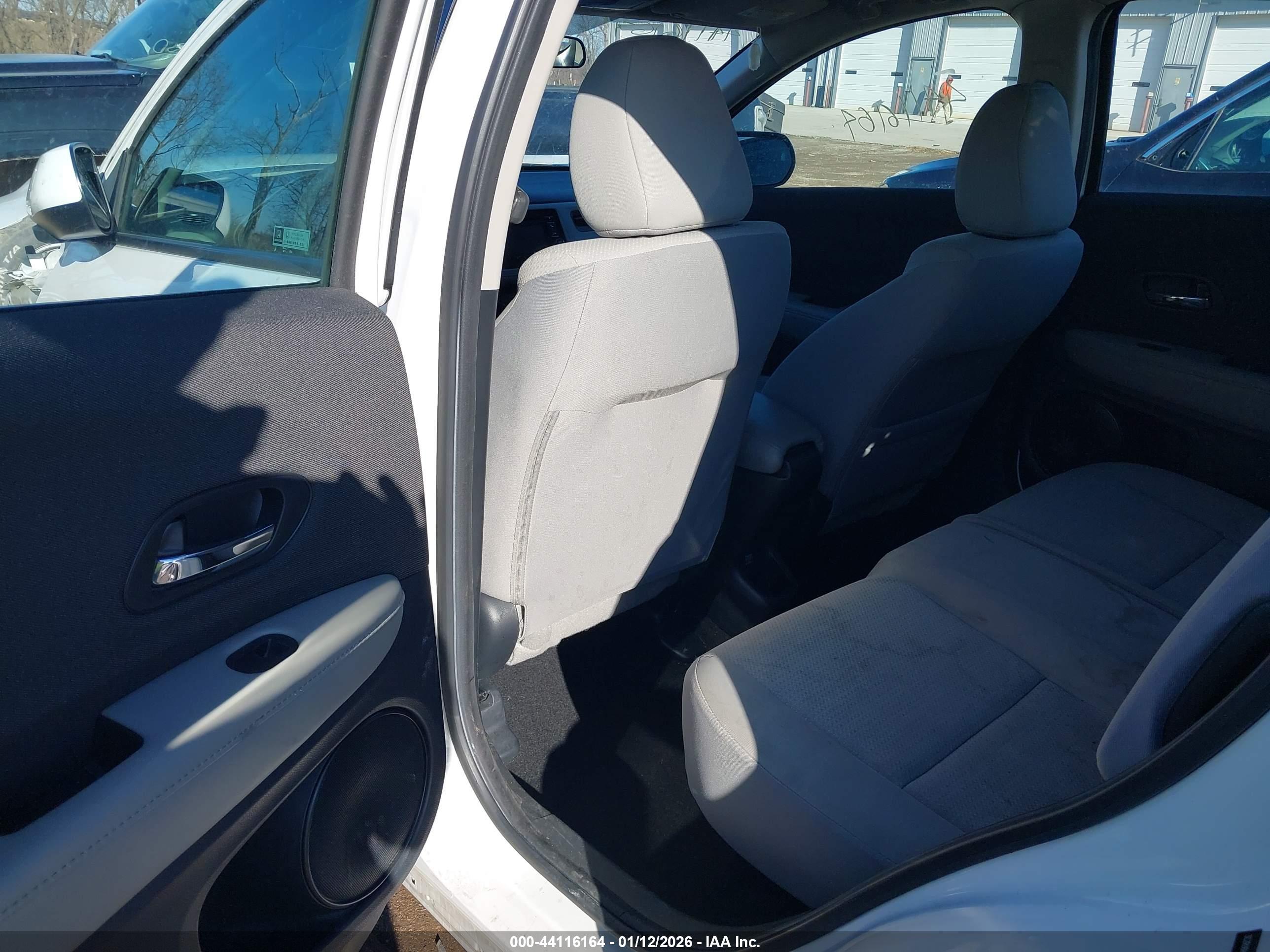 HONDA HR-V image 8