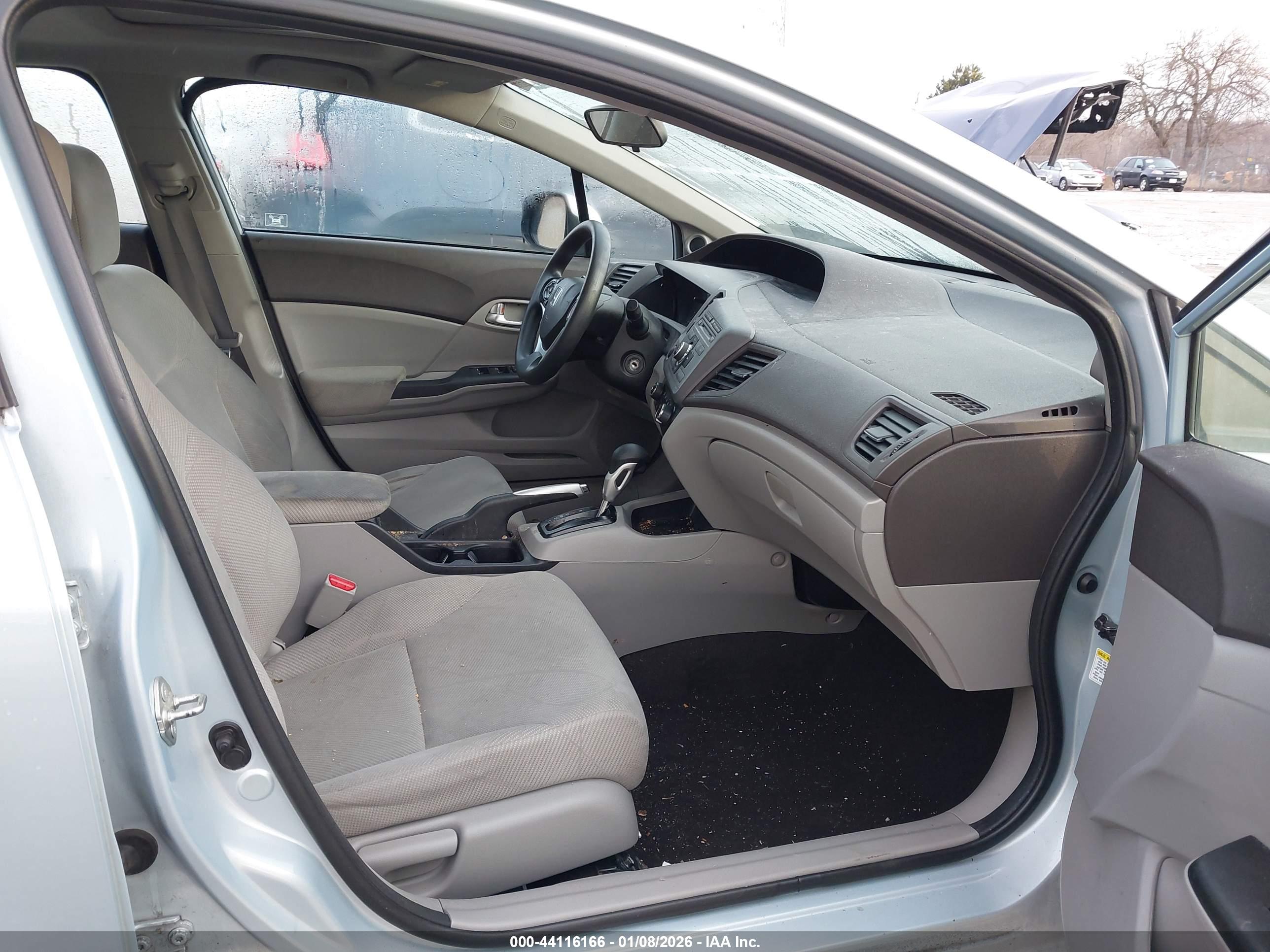 HONDA CIVIC image 5