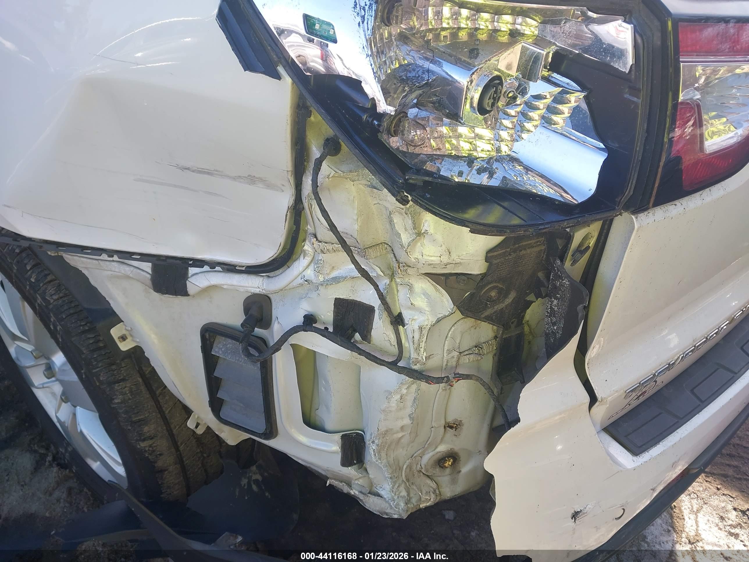CHEVROLET TRAVERSE image 6