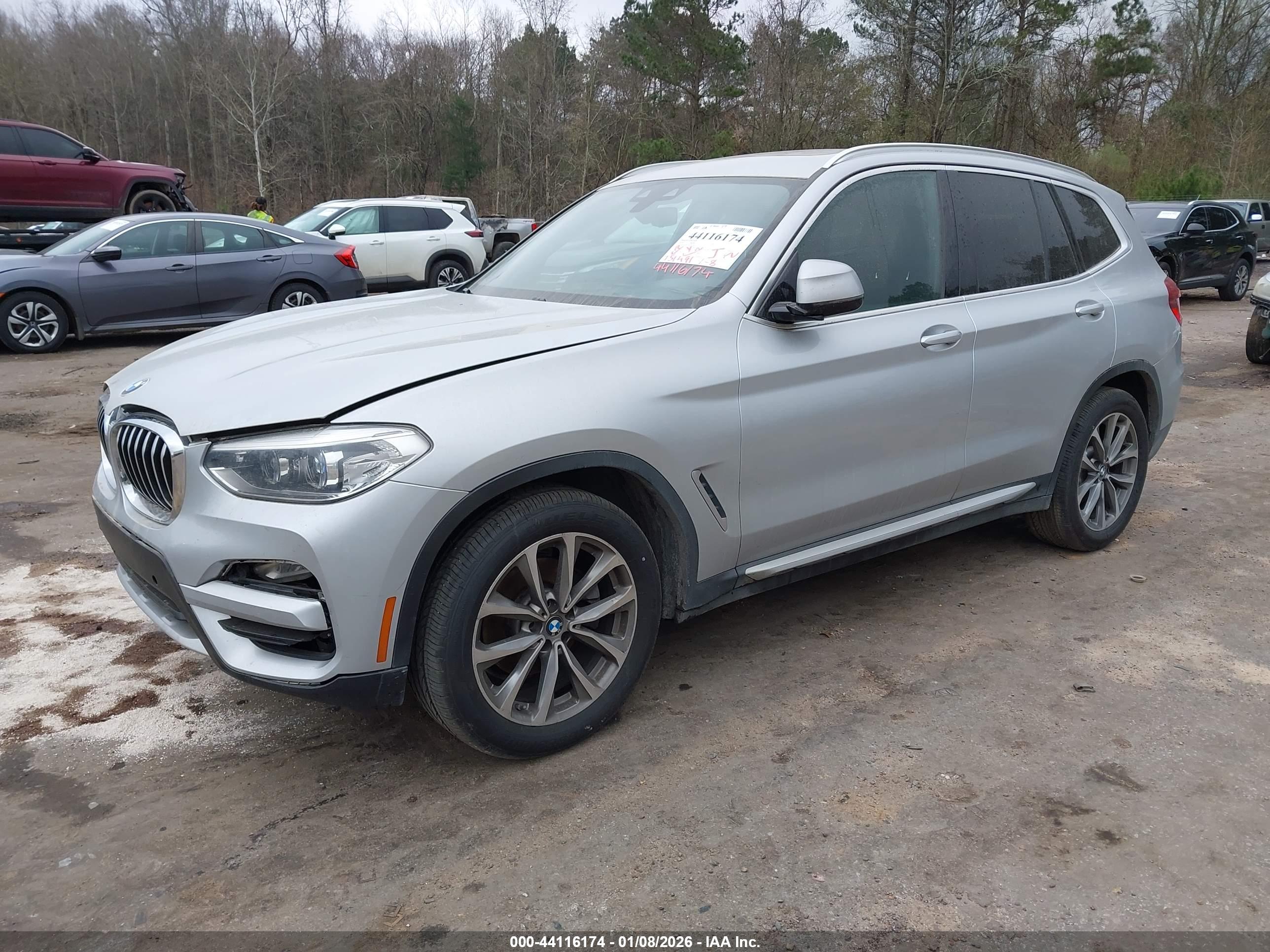 BMW X3 image 2