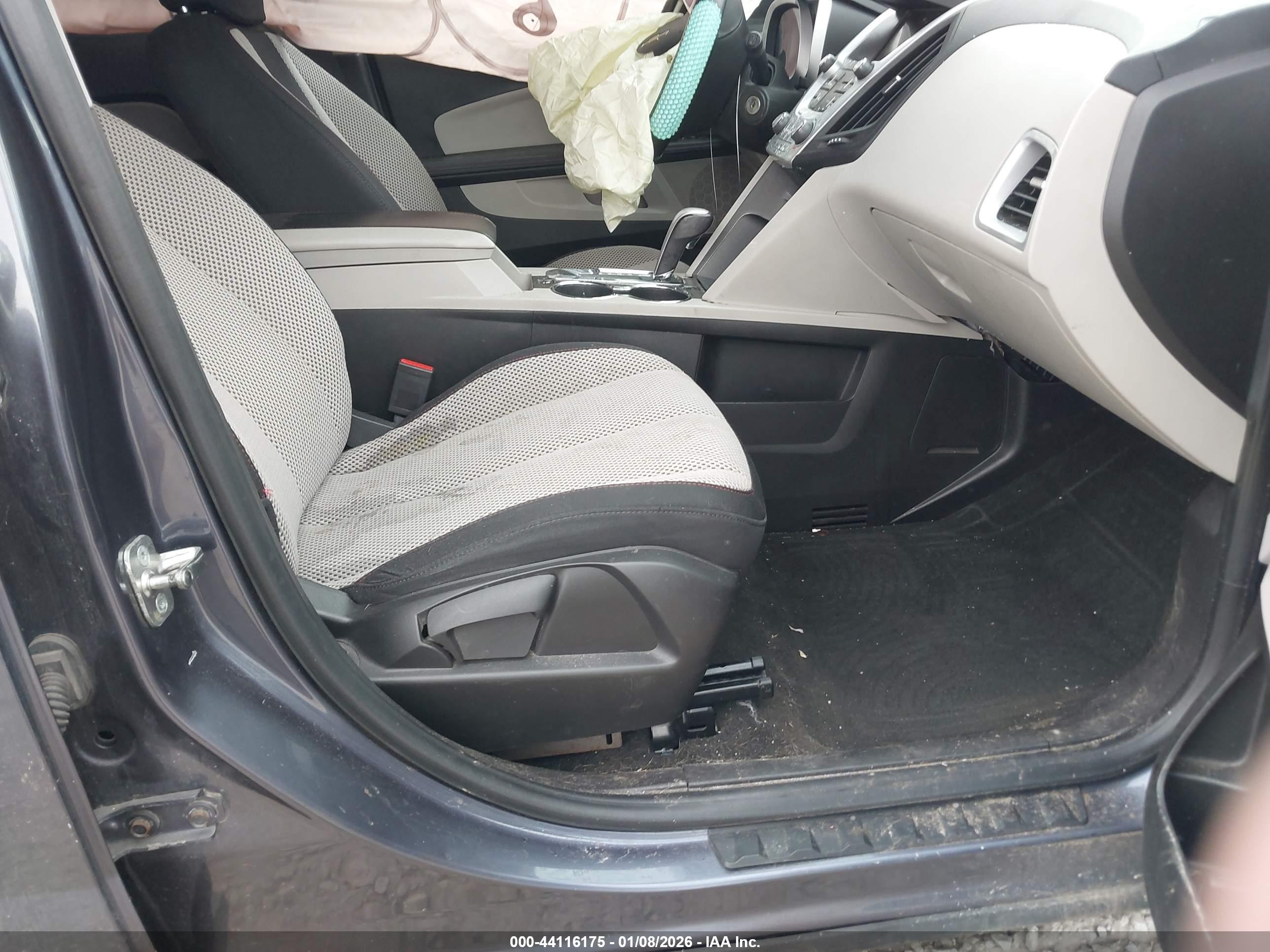 CHEVROLET EQUINOX image 5