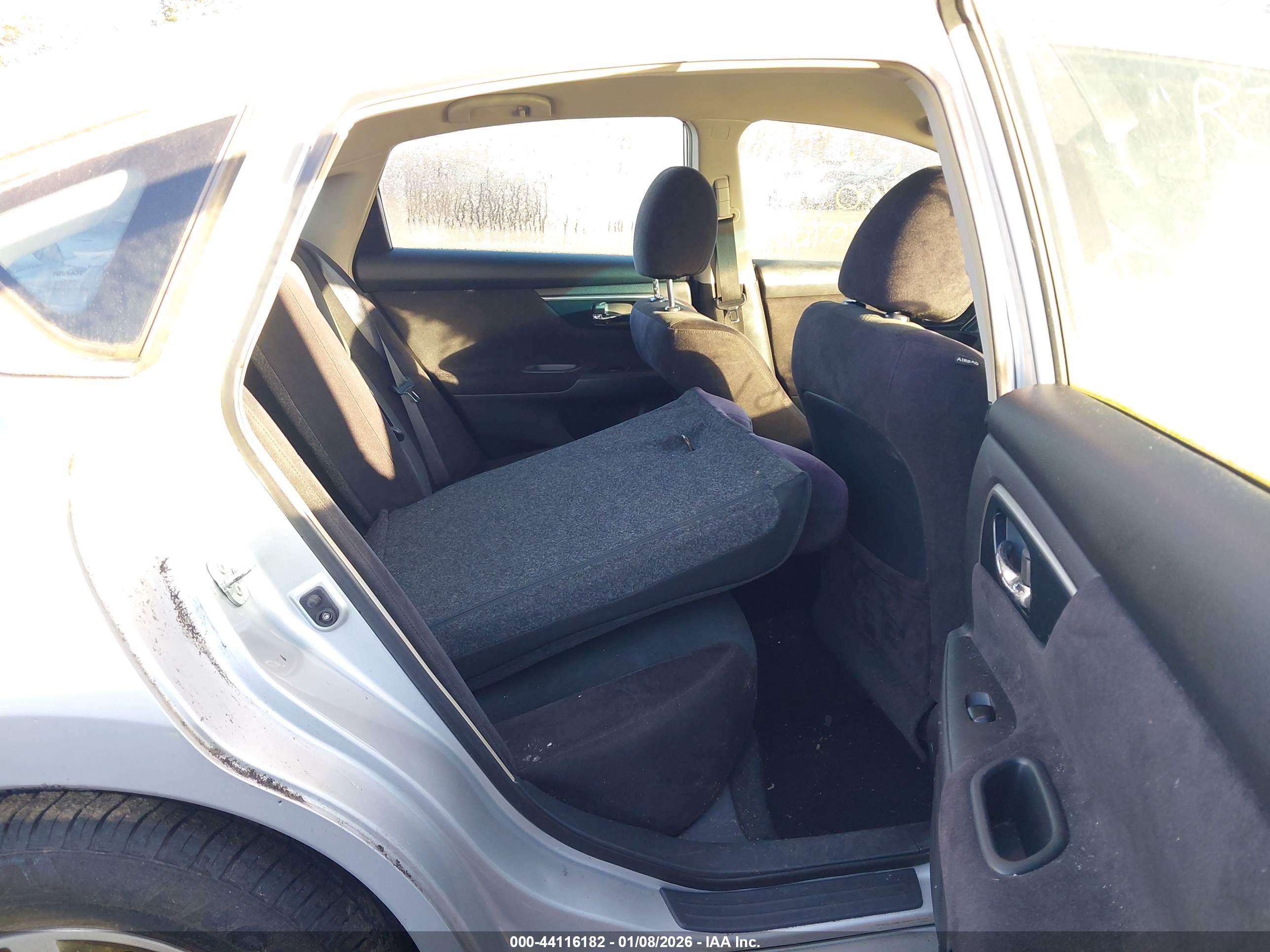 NISSAN ALTIMA image 8