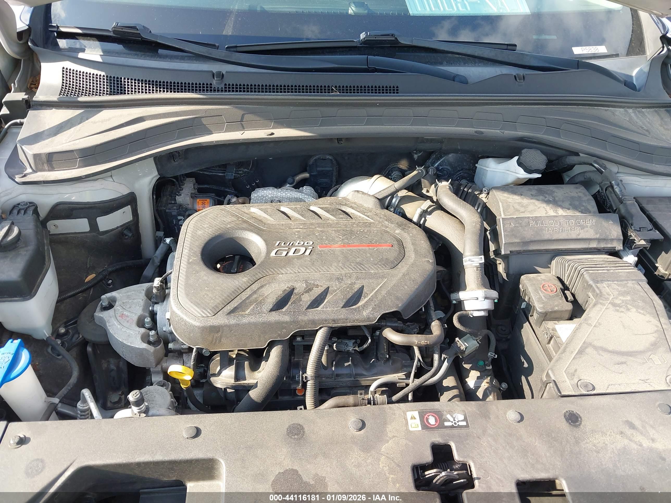 HYUNDAI SANTA image 10