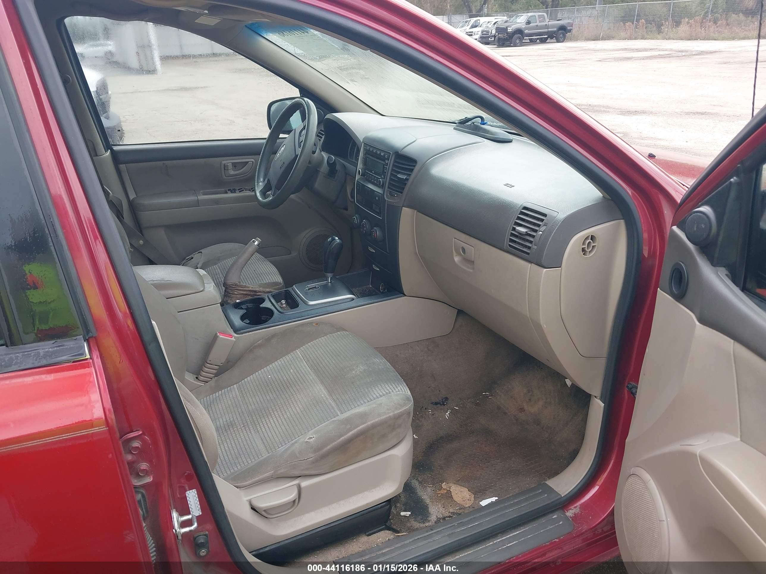 KIA SORENTO image 5