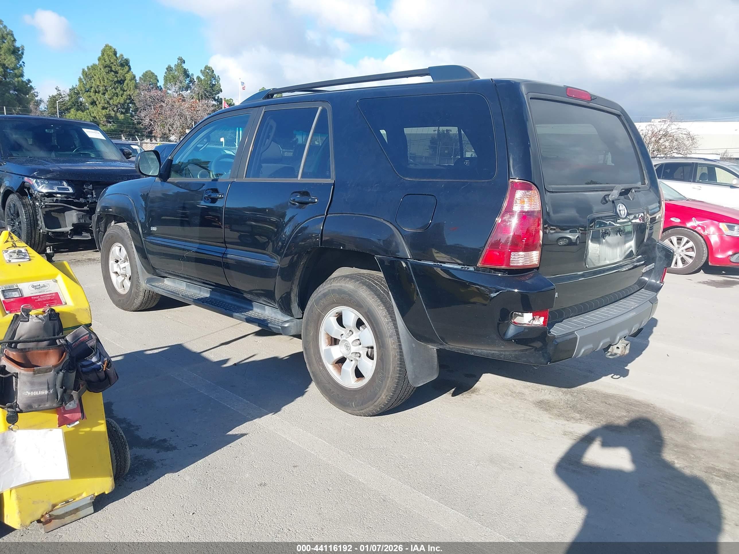 TOYOTA 4RUNNER image 3