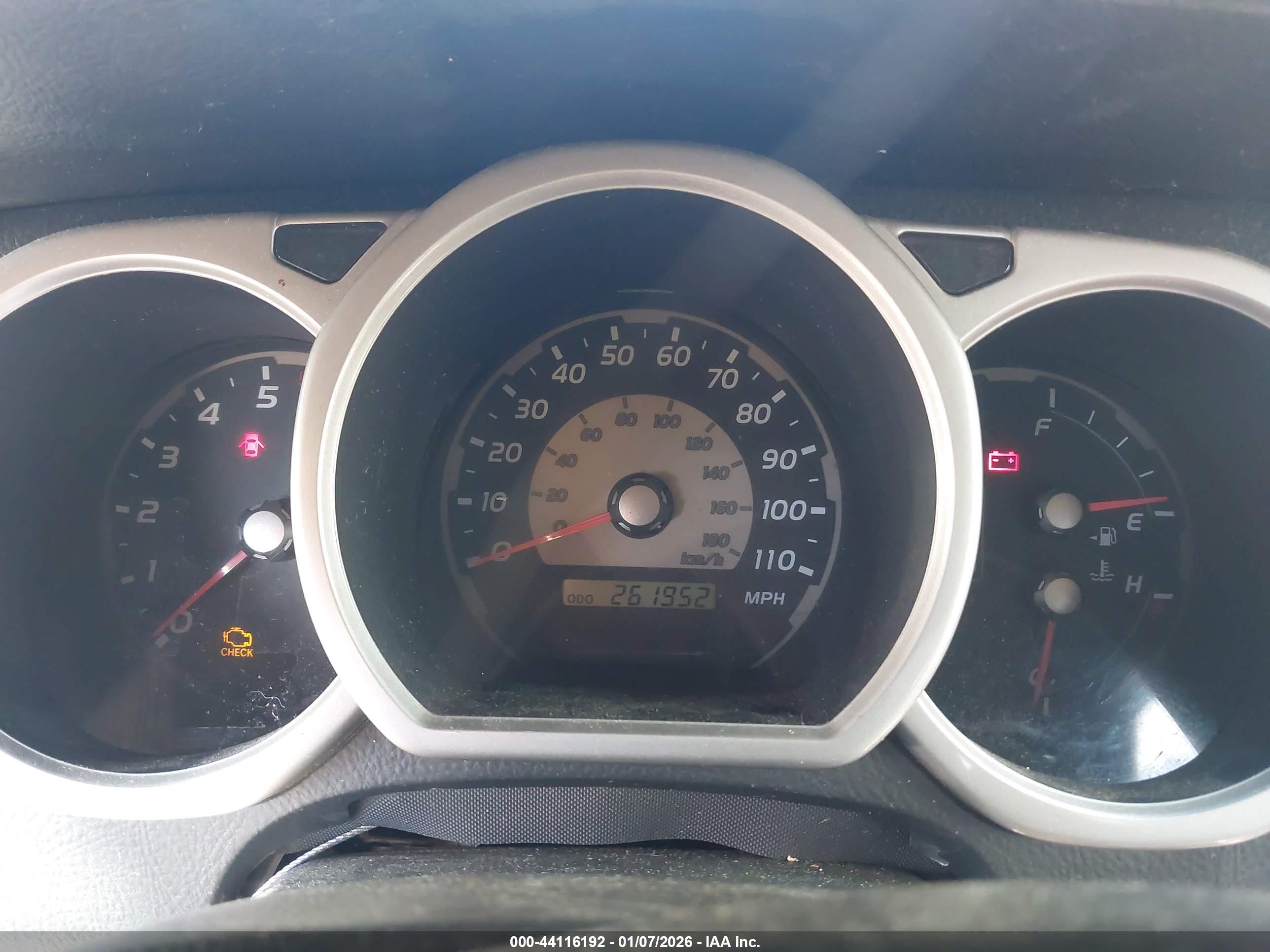 TOYOTA 4RUNNER image 7