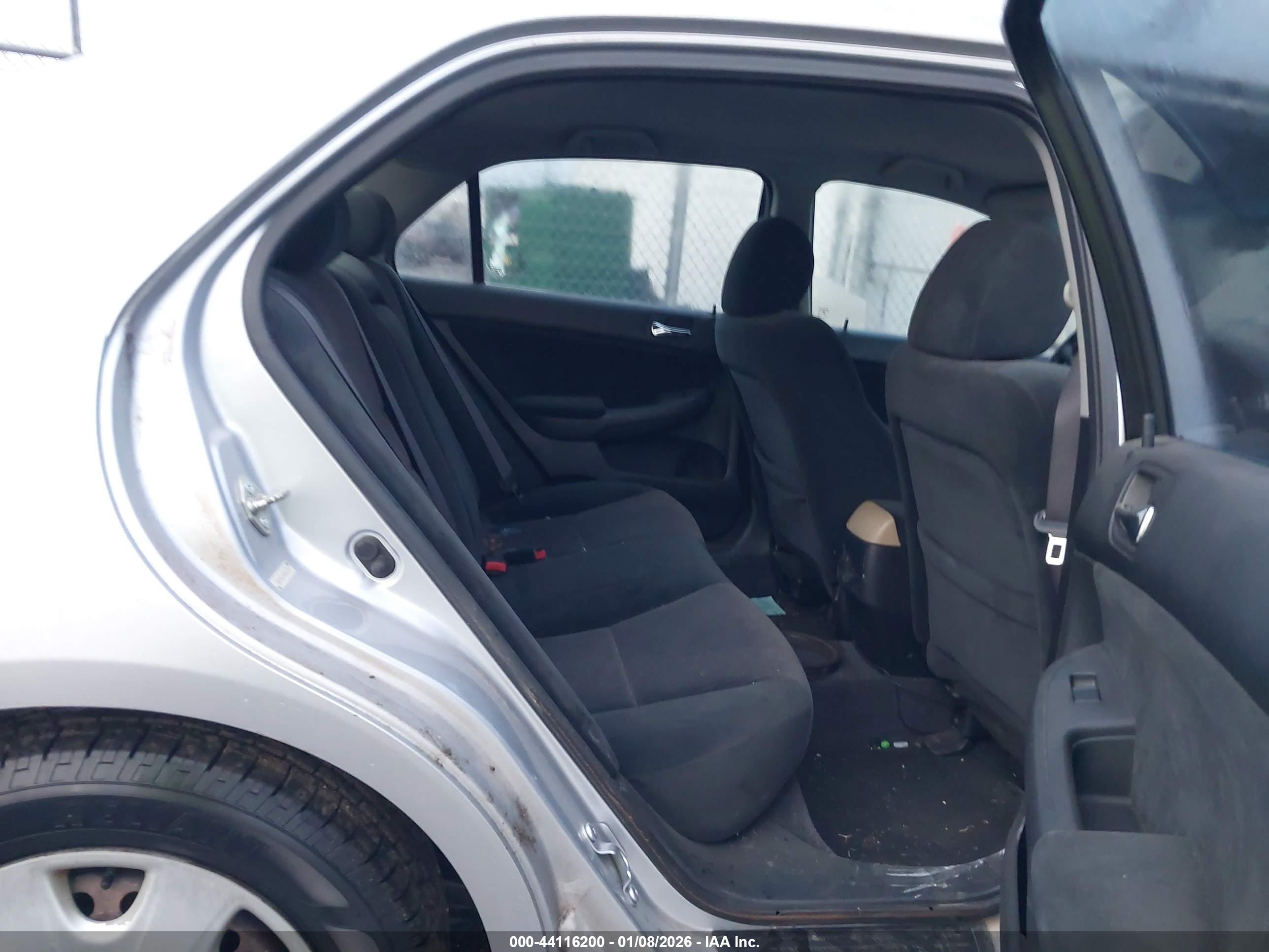 HONDA ACCORD image 8