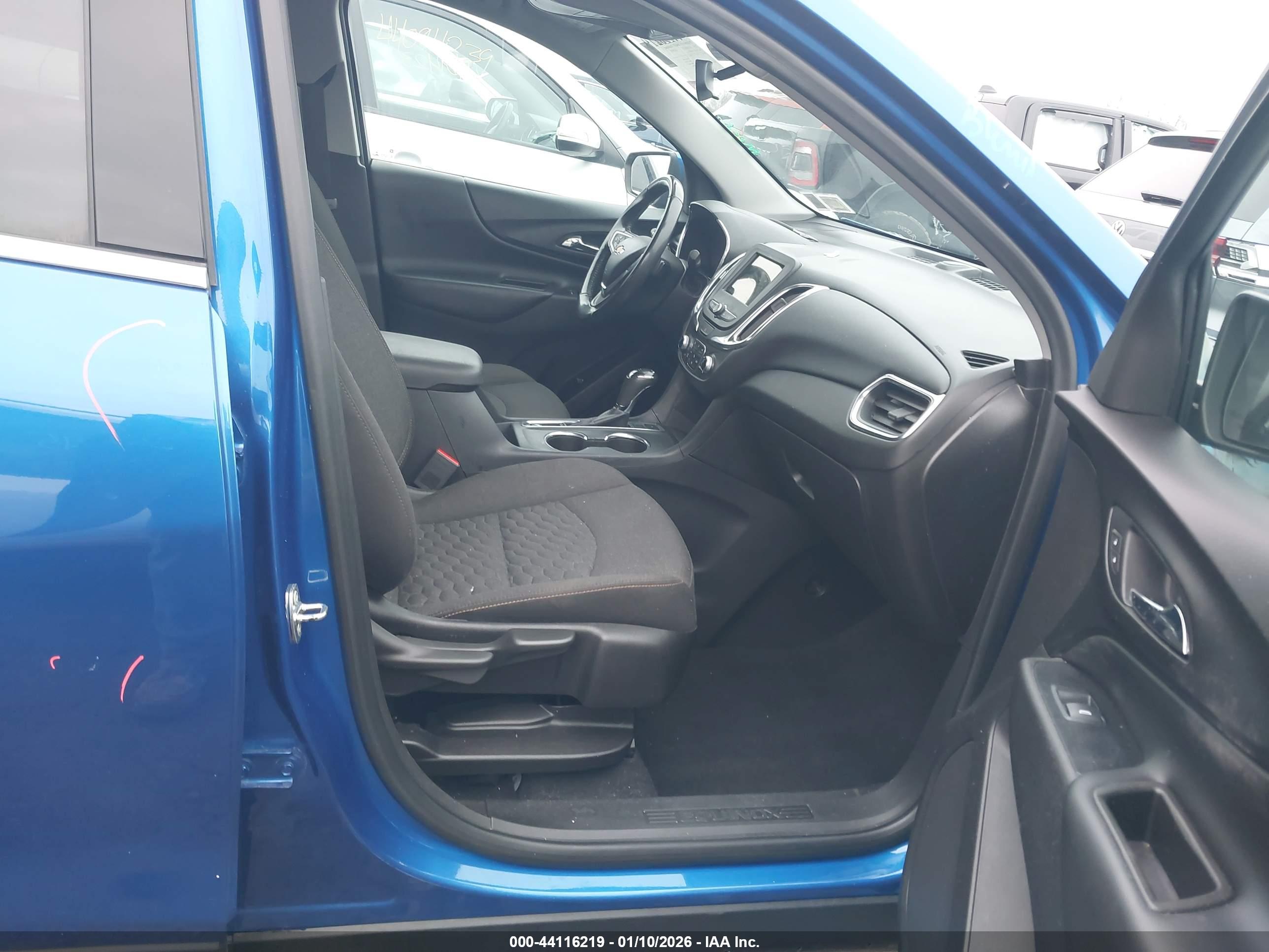 CHEVROLET EQUINOX image 5