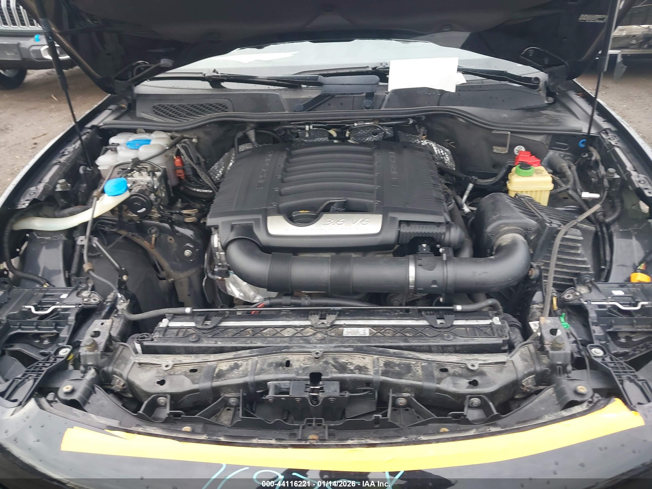 PORSCHE CAYENNE image 10