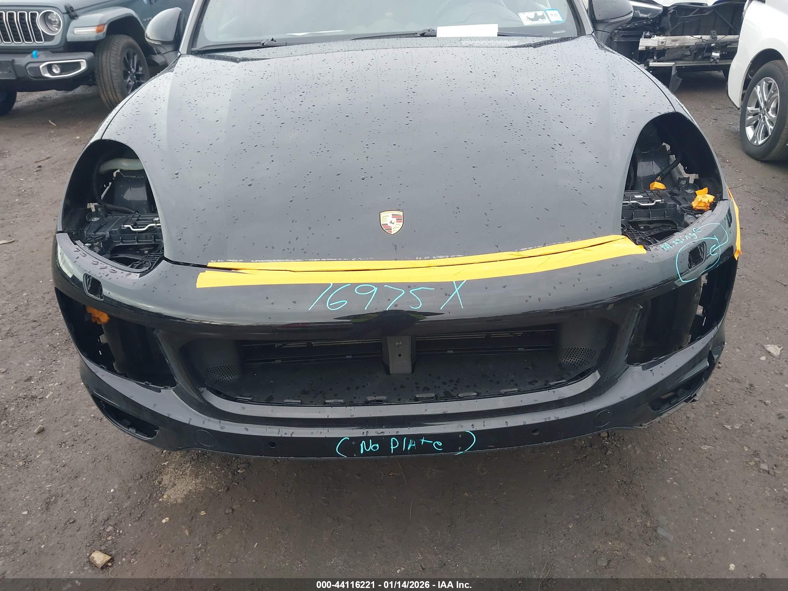 PORSCHE CAYENNE image 6
