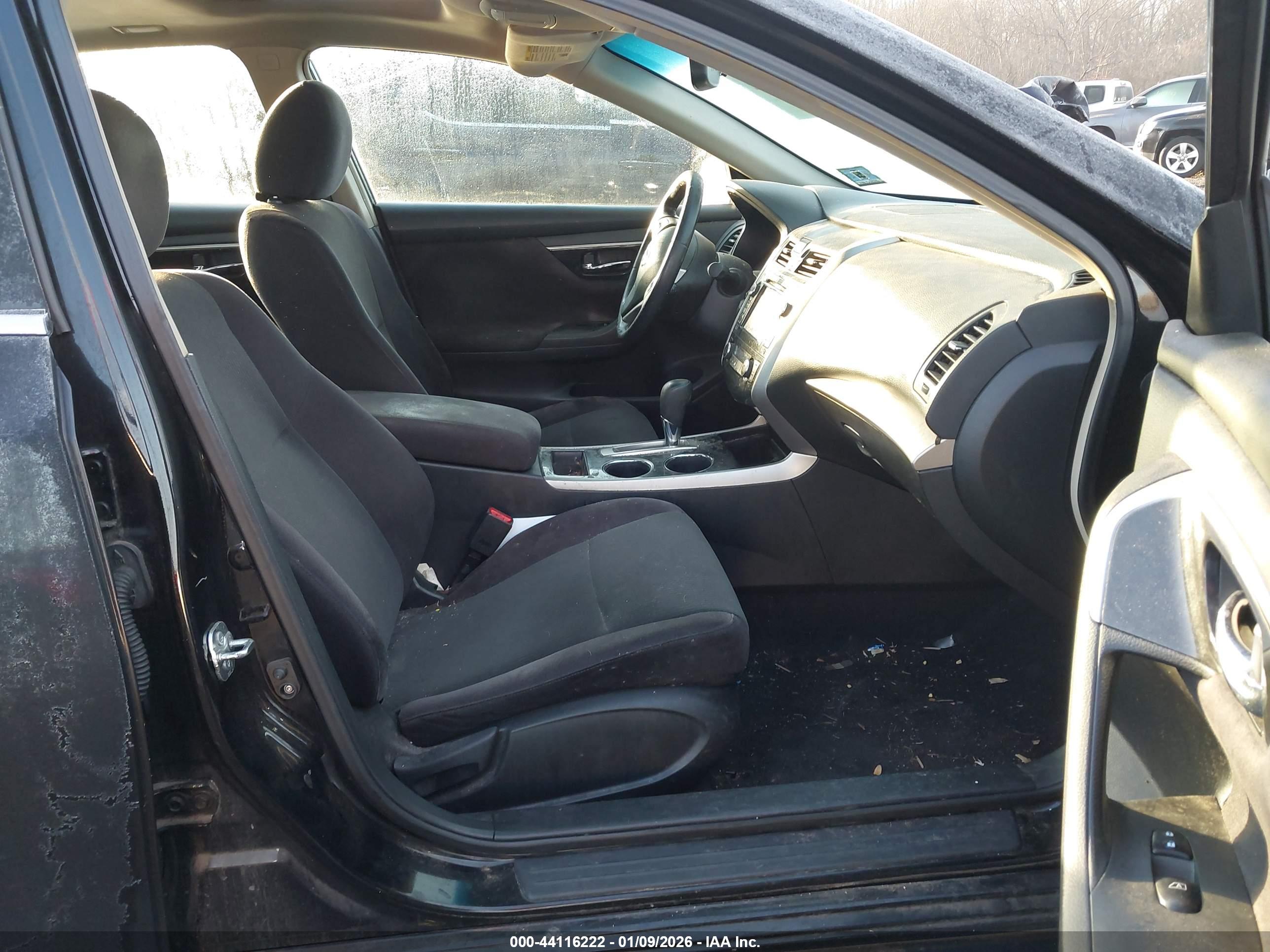 NISSAN ALTIMA image 5