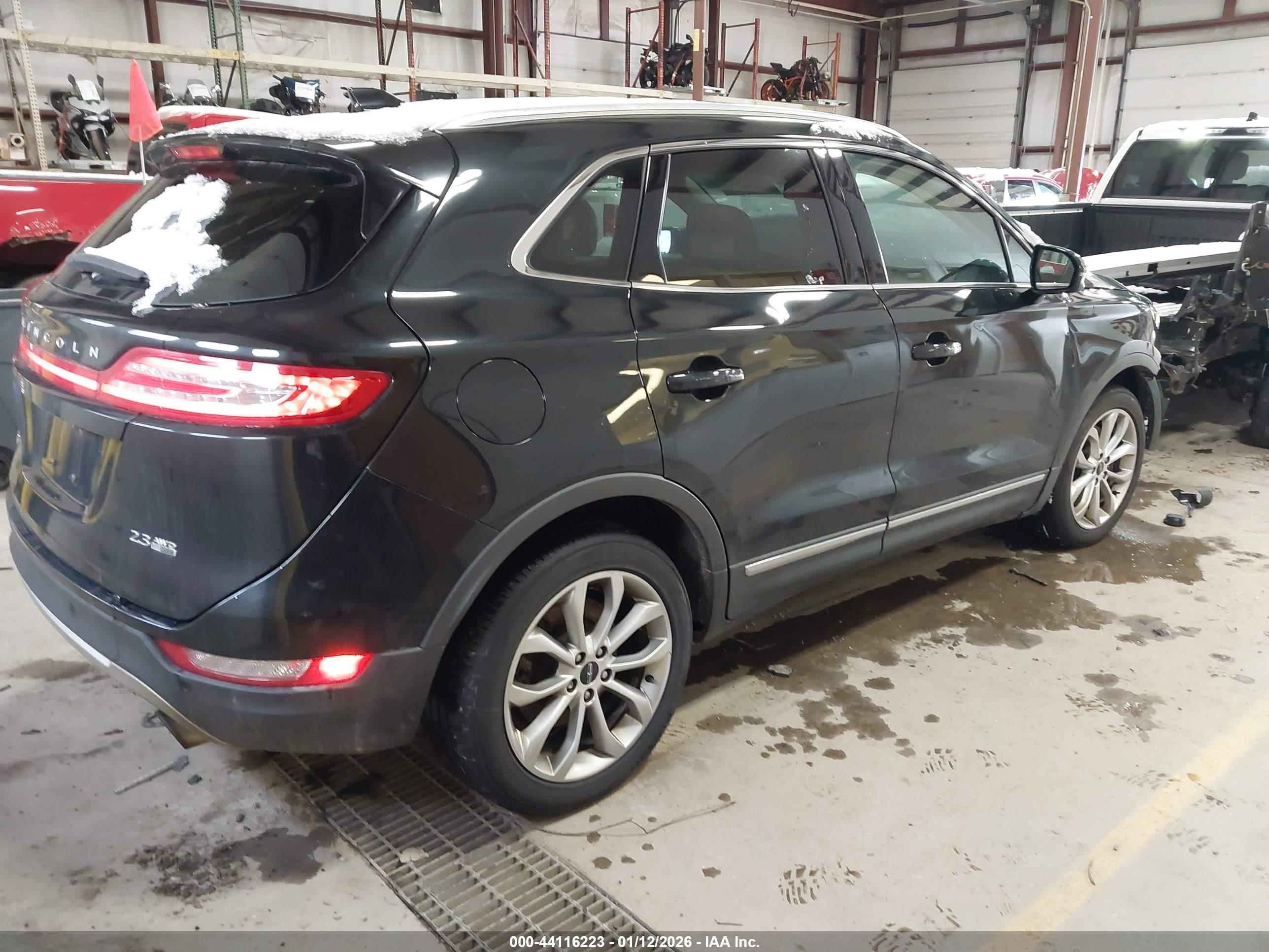 LINCOLN MKC image 4