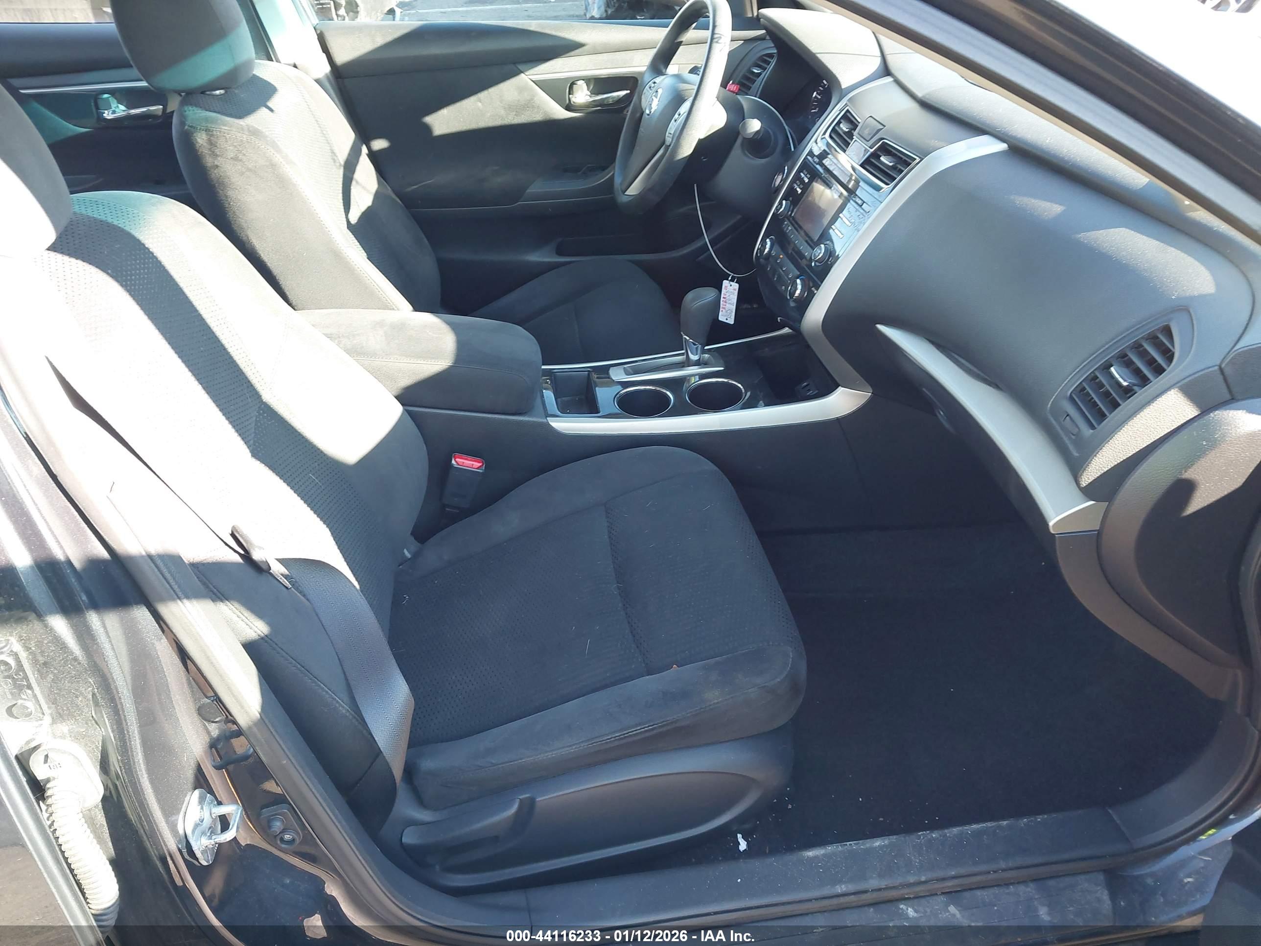 NISSAN ALTIMA image 5