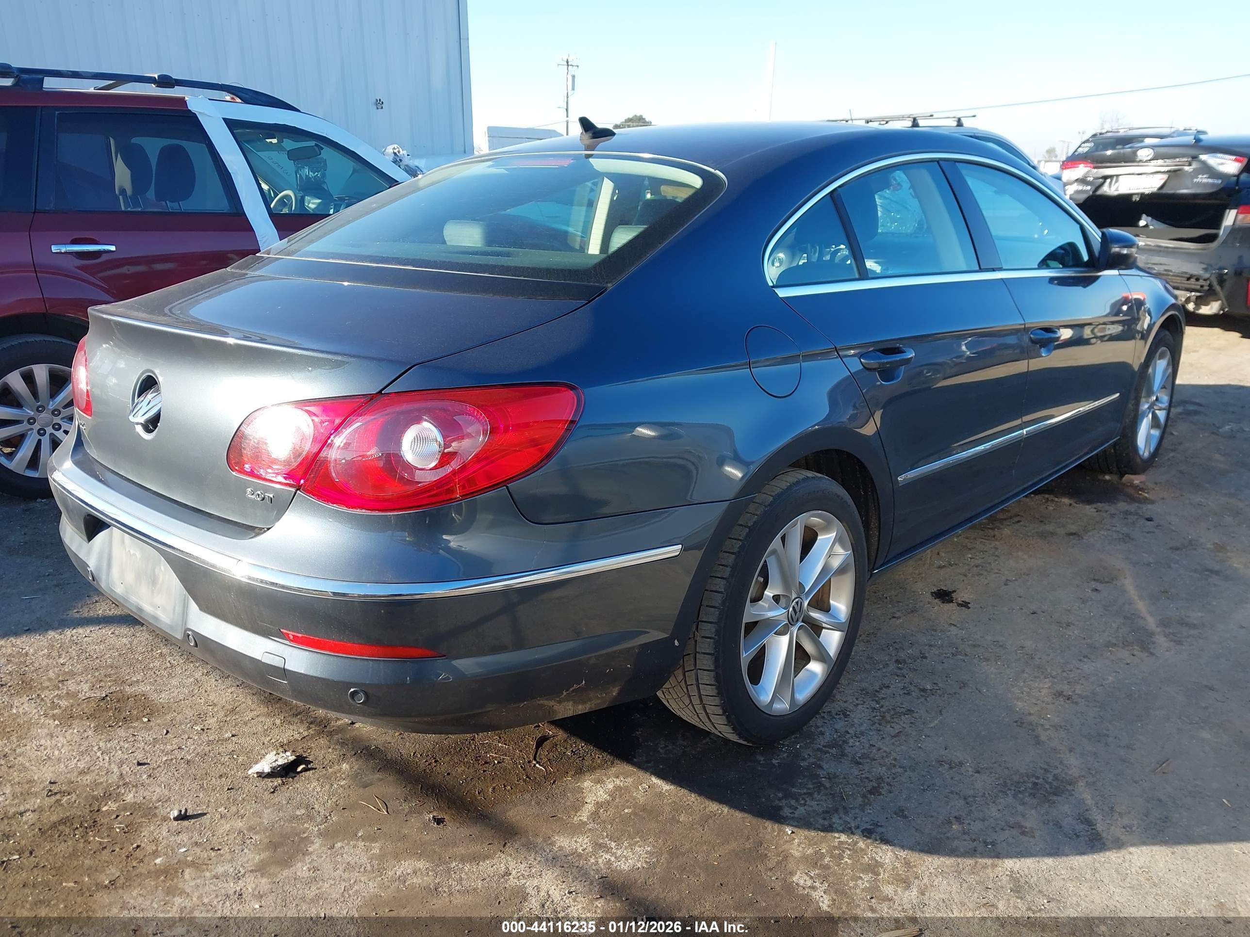 VOLKSWAGEN CC image 4