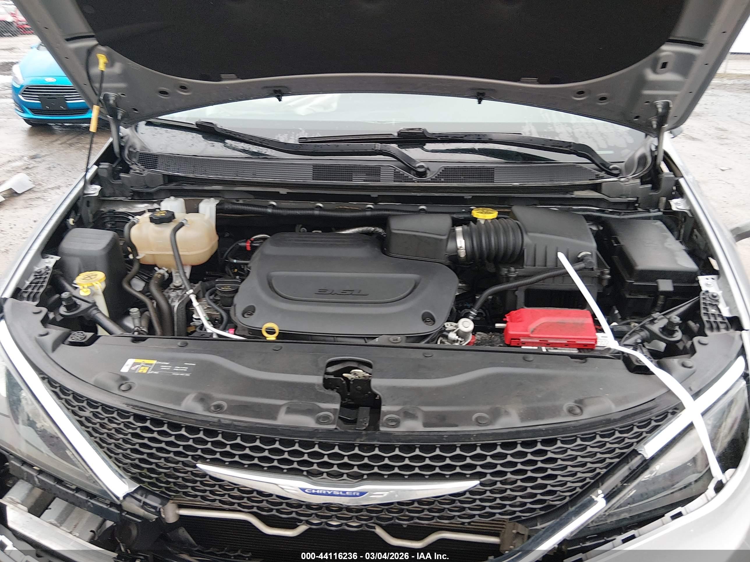 CHRYSLER VOYAGER image 10