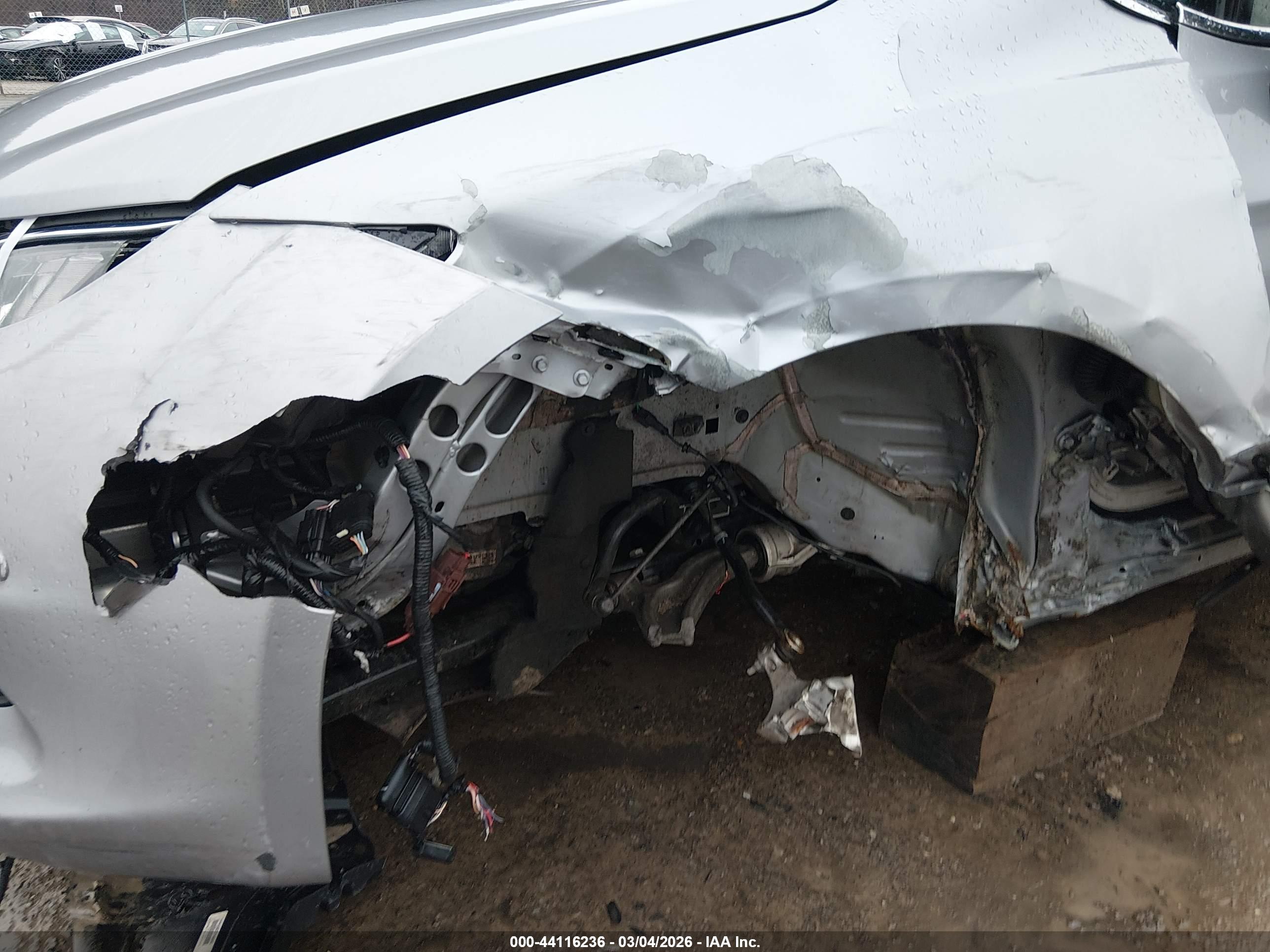 CHRYSLER VOYAGER image 6