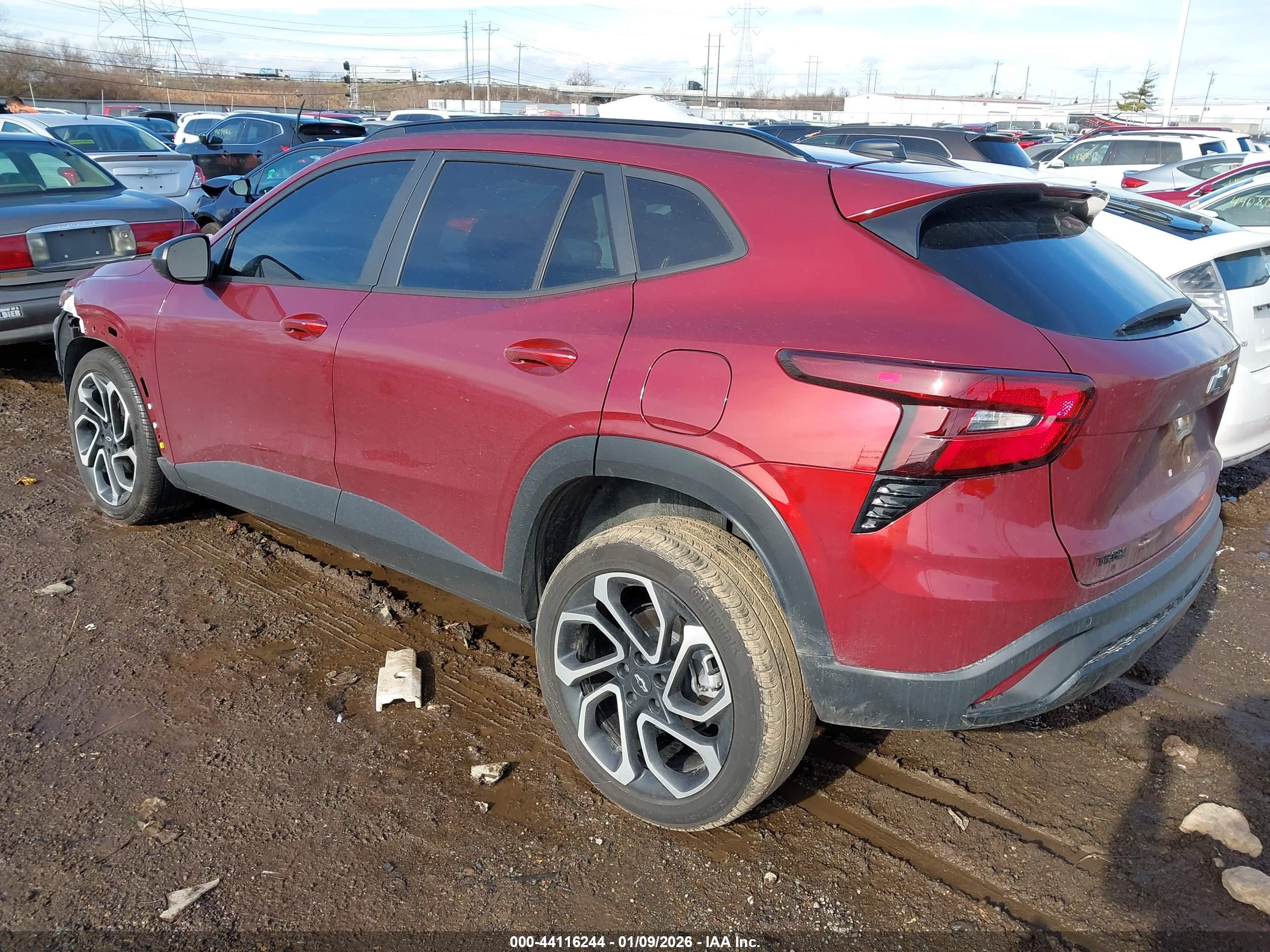 CHEVROLET TRAX image 3