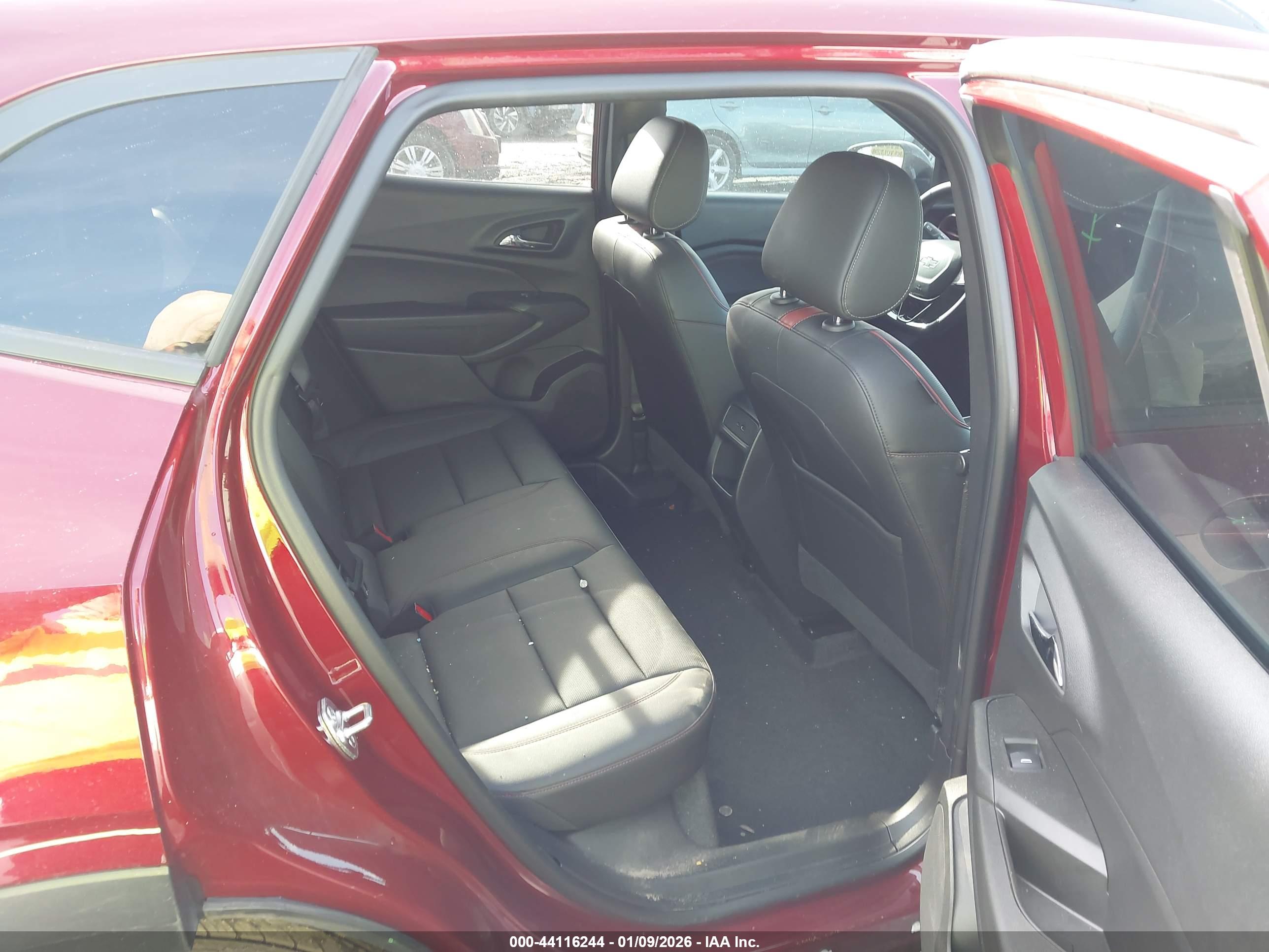 CHEVROLET TRAX image 8