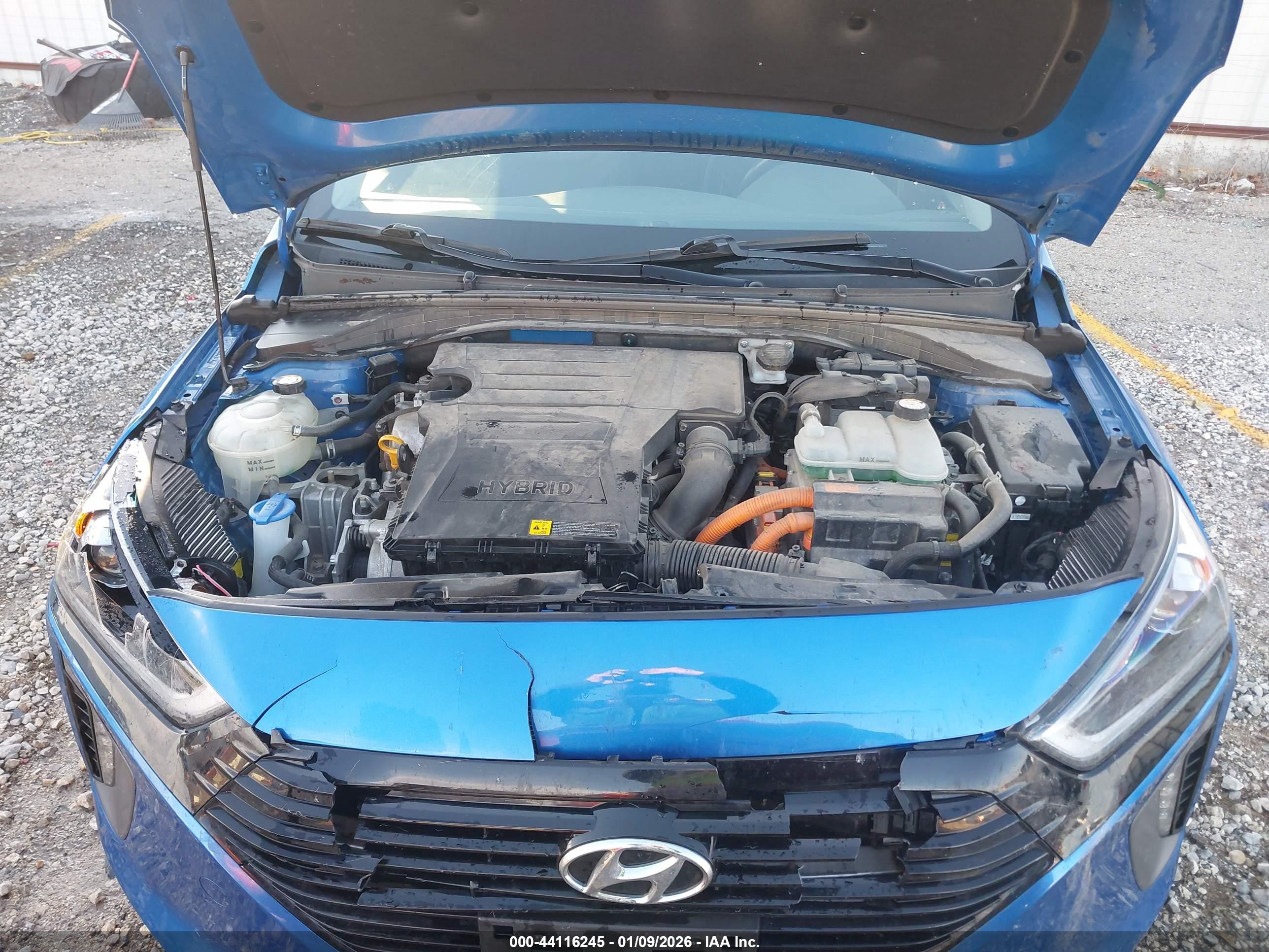 HYUNDAI IONIQ image 10