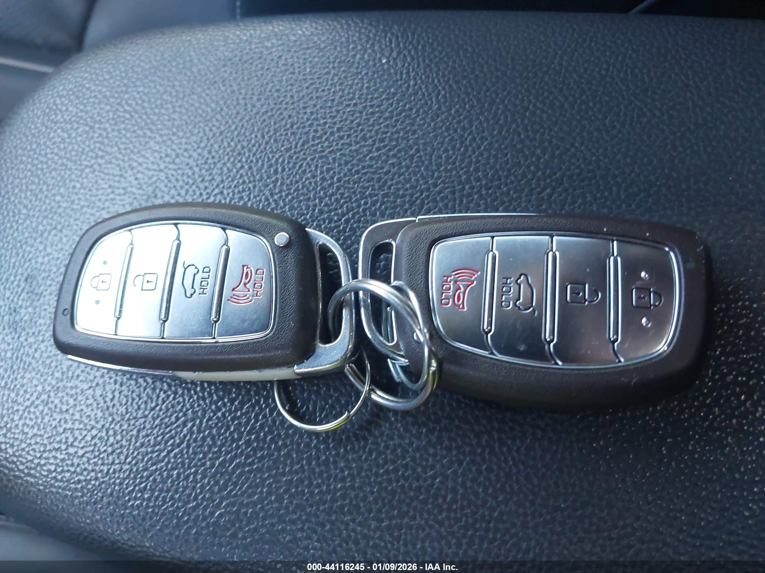 HYUNDAI IONIQ image 11