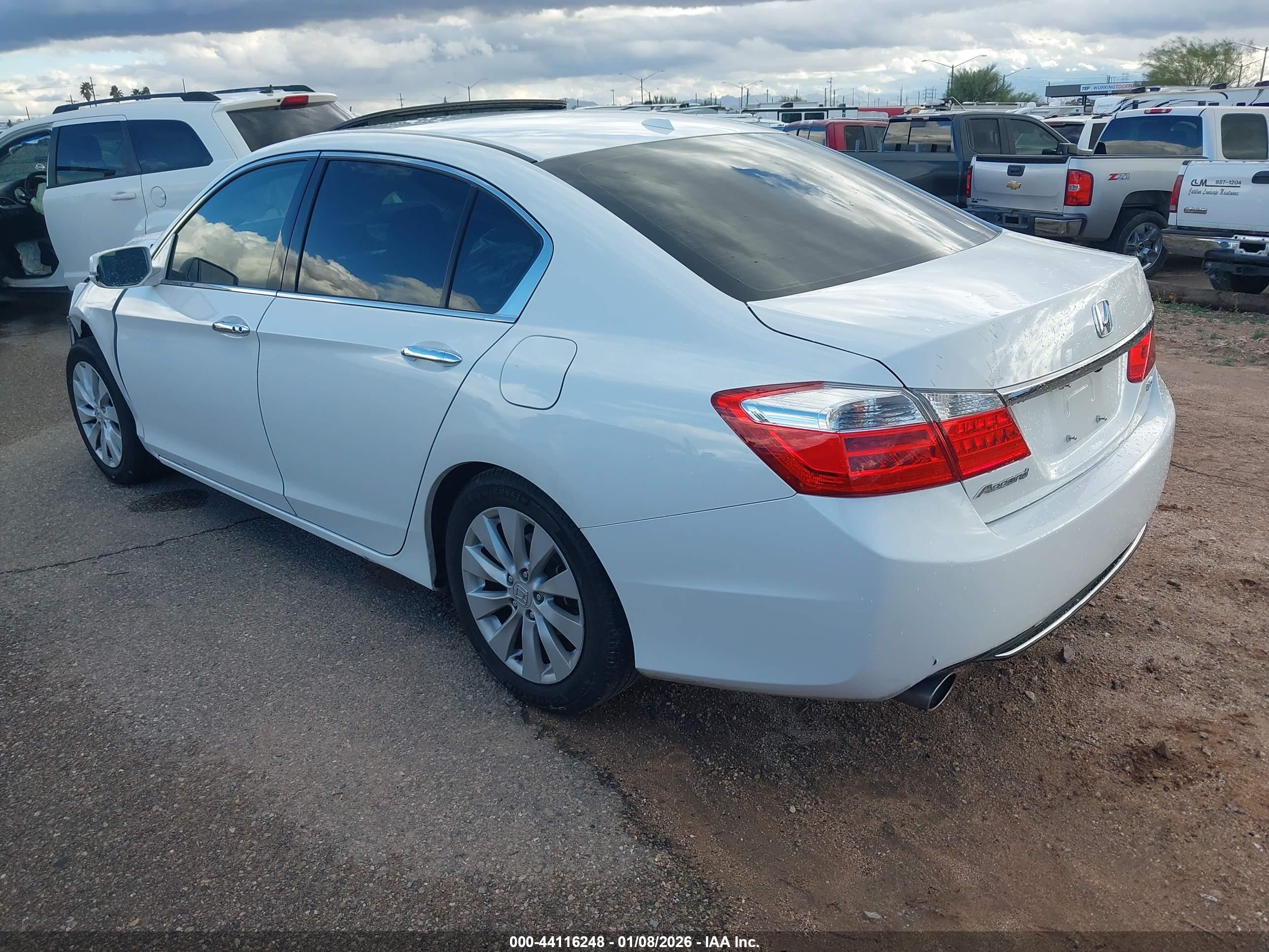 HONDA ACCORD image 3