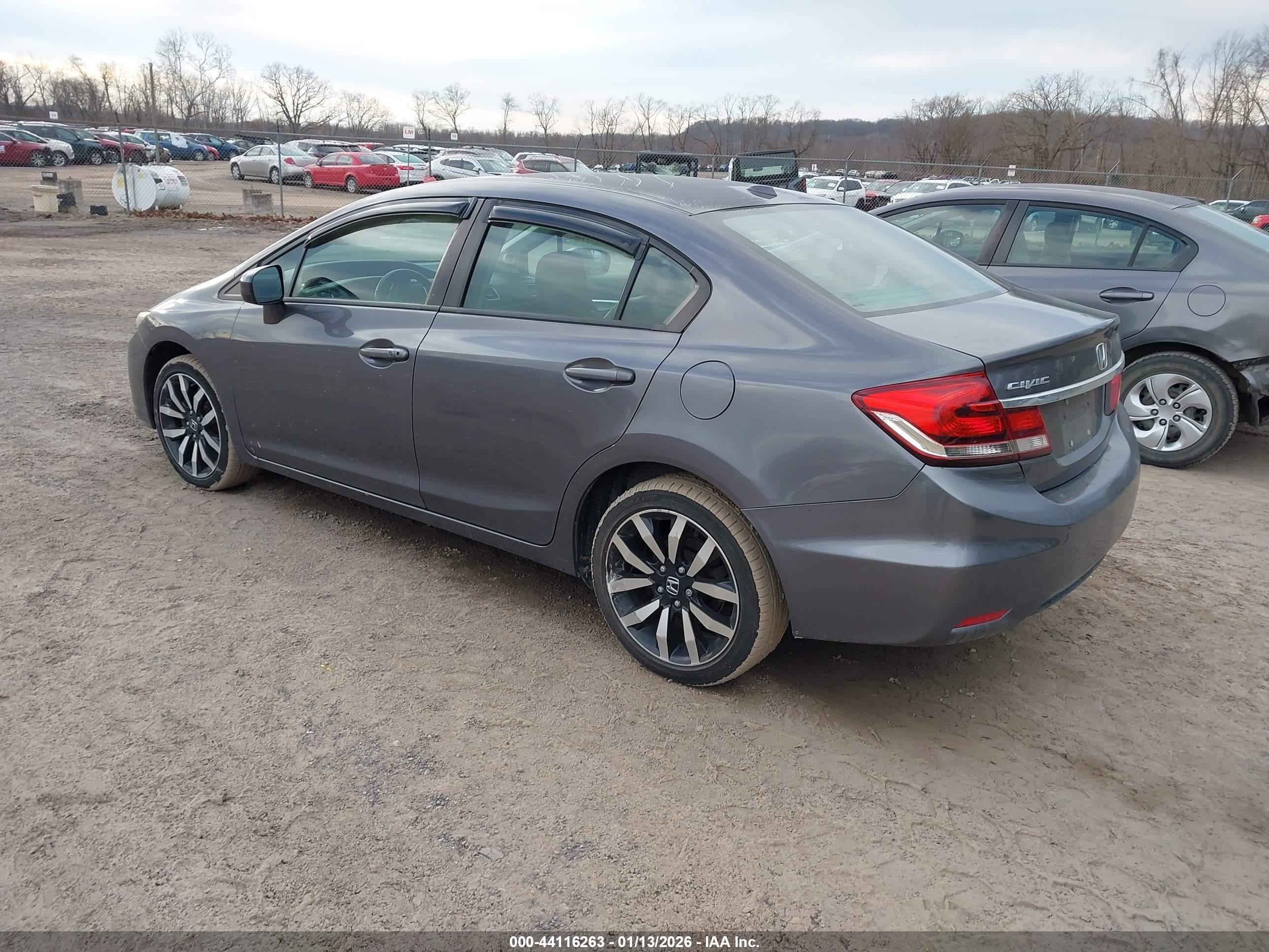 HONDA CIVIC image 3