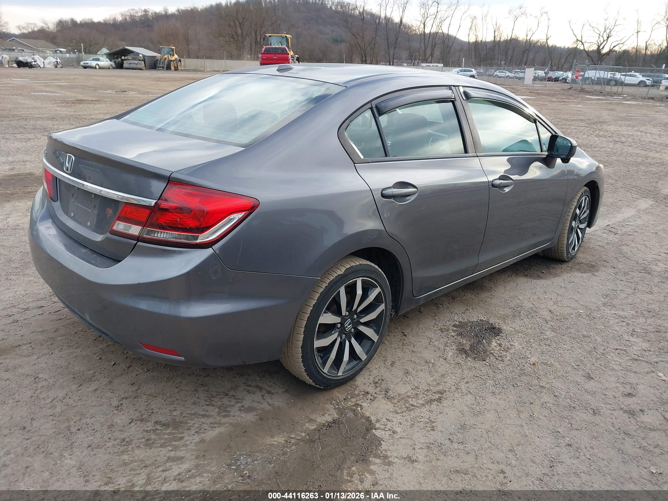 HONDA CIVIC image 4