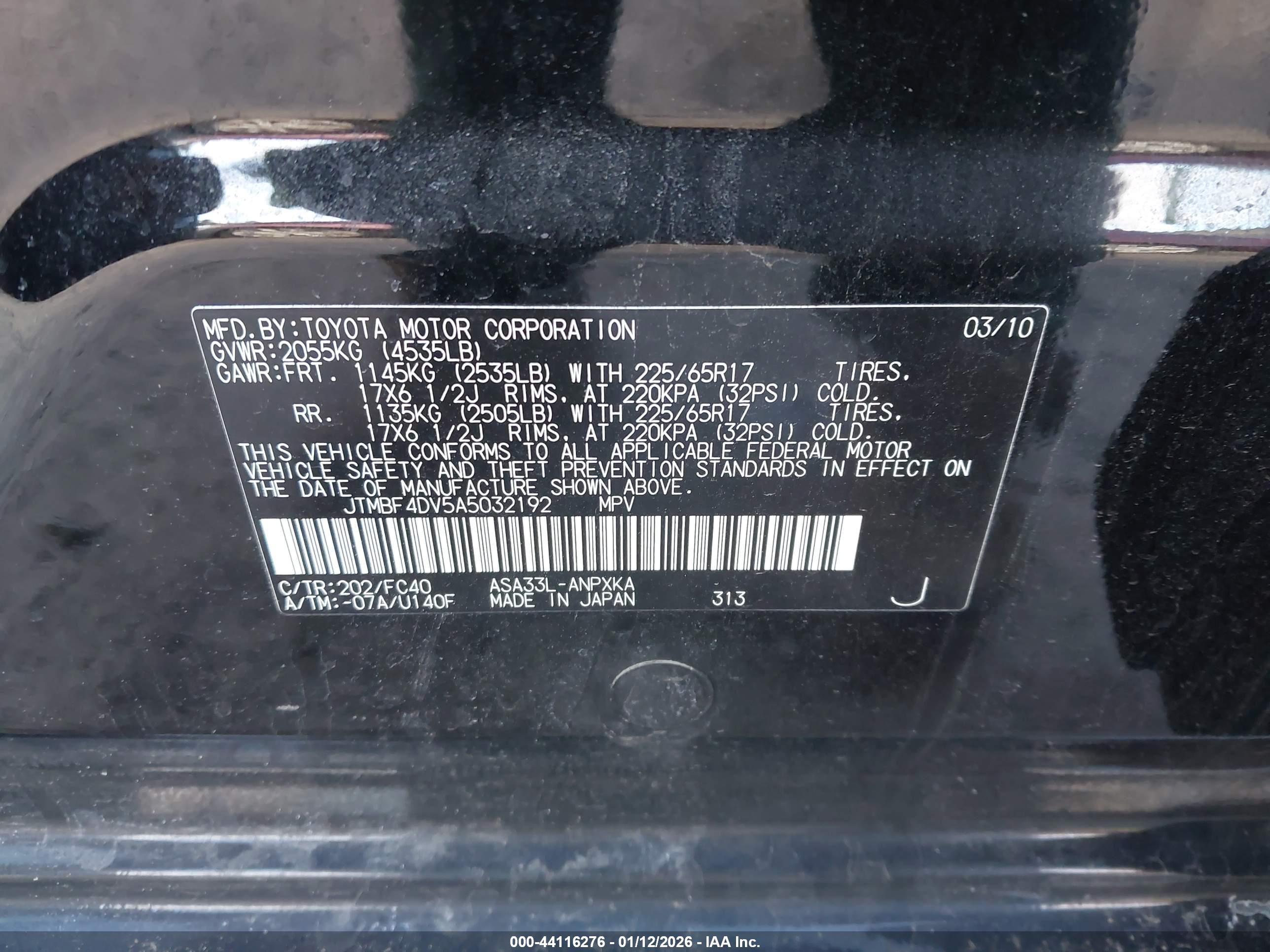 TOYOTA RAV4 image 9