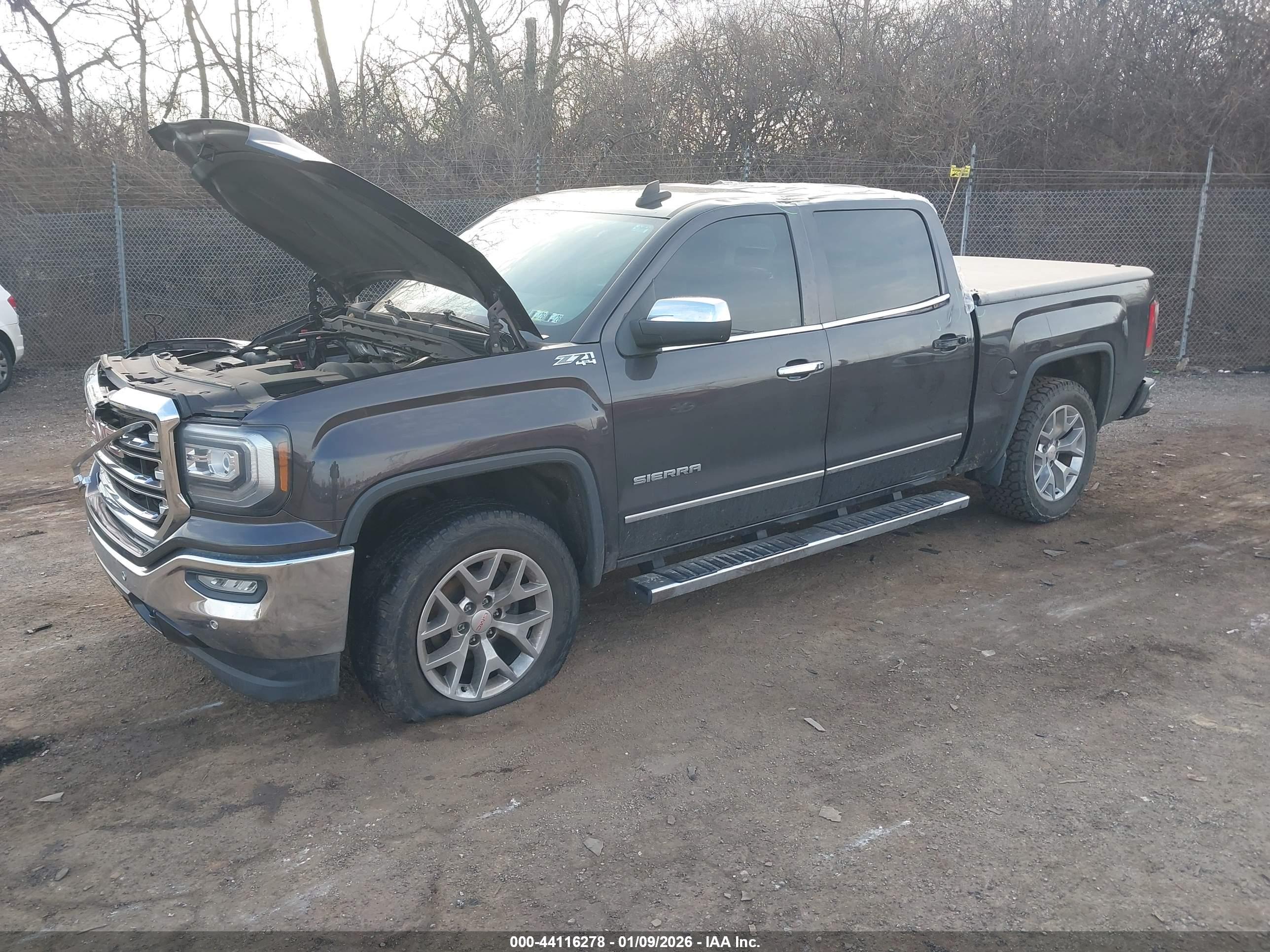 GMC SIERRA image 2
