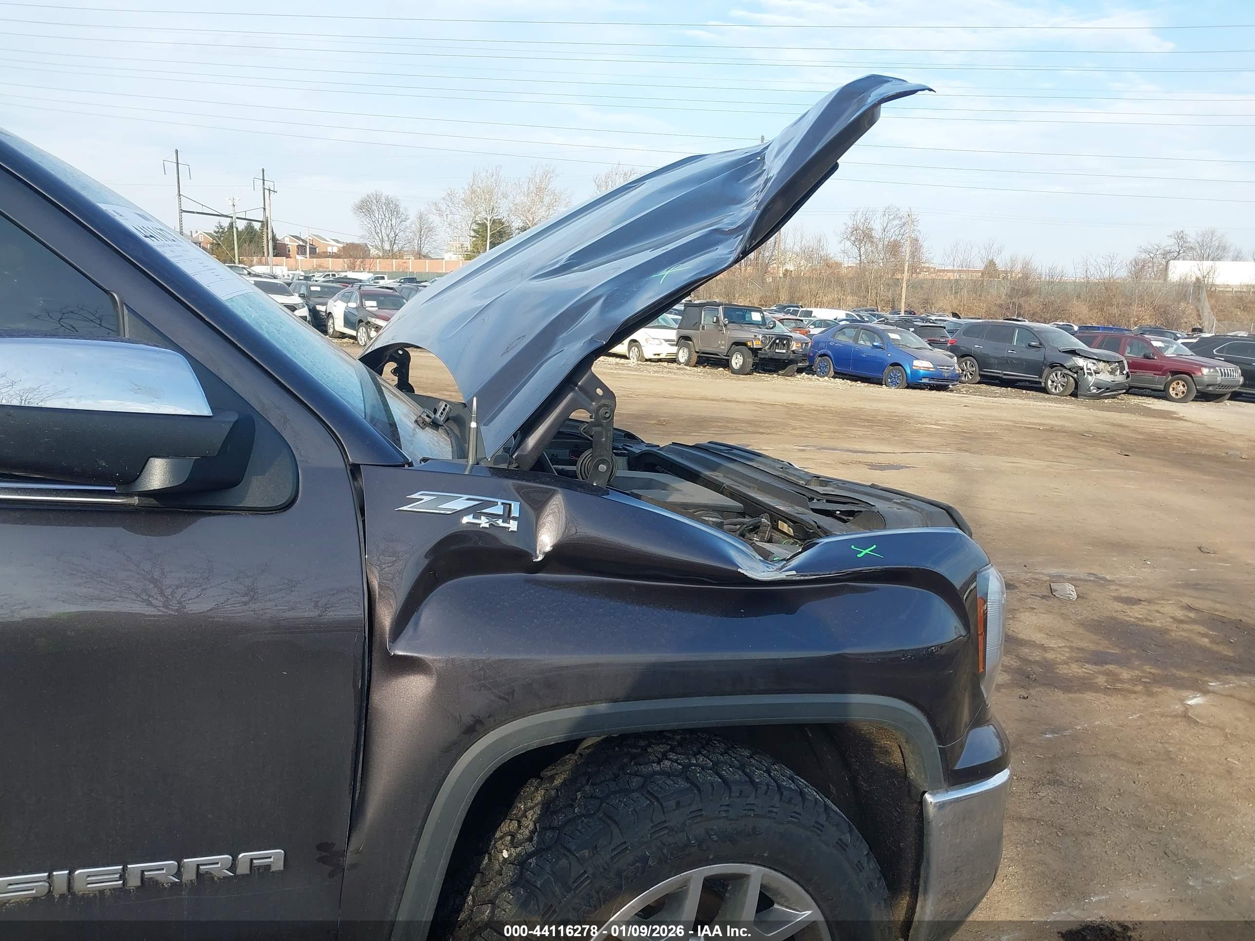 GMC SIERRA image 6