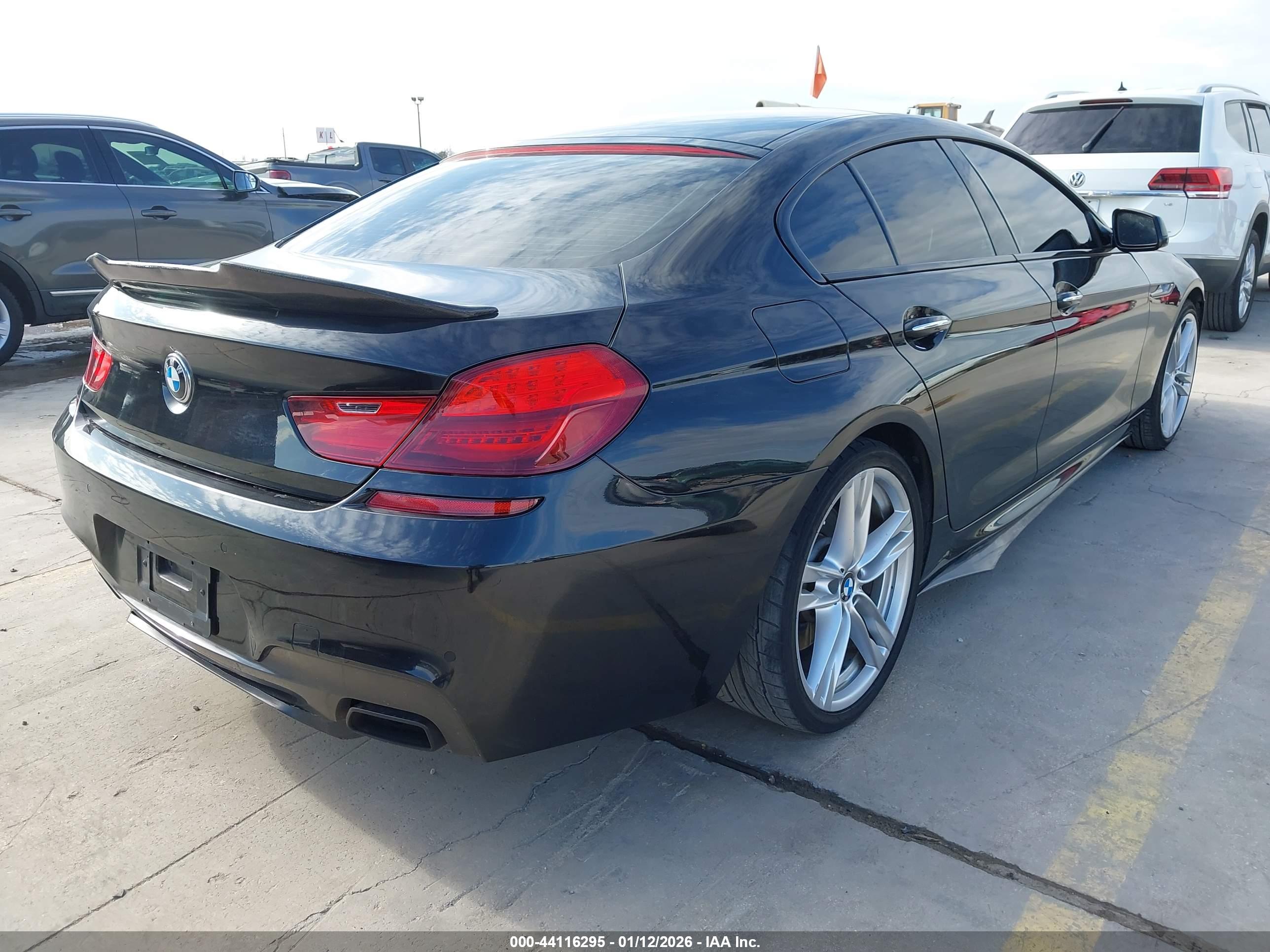 BMW 650I image 4