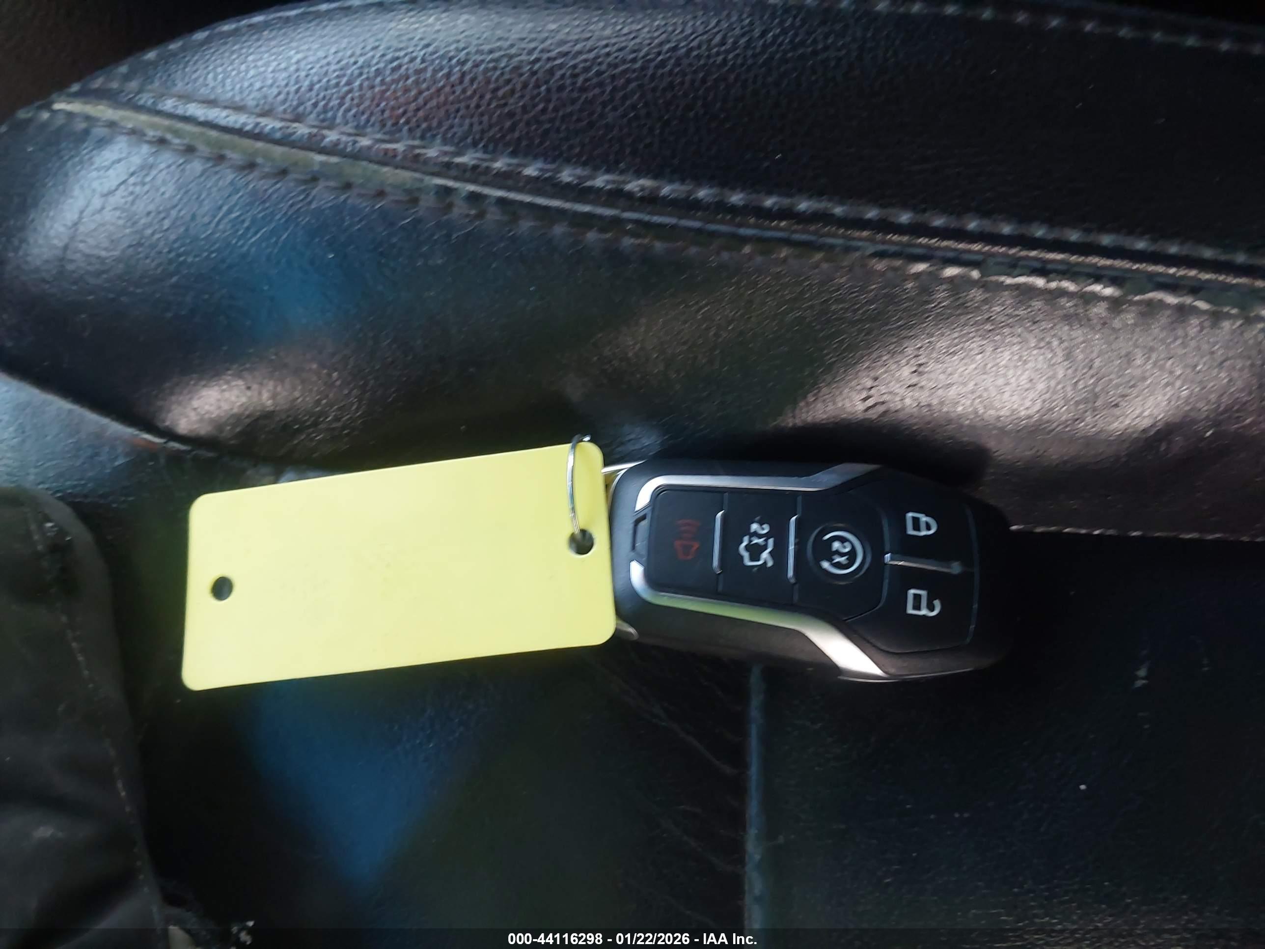 FORD EXPLORER image 11