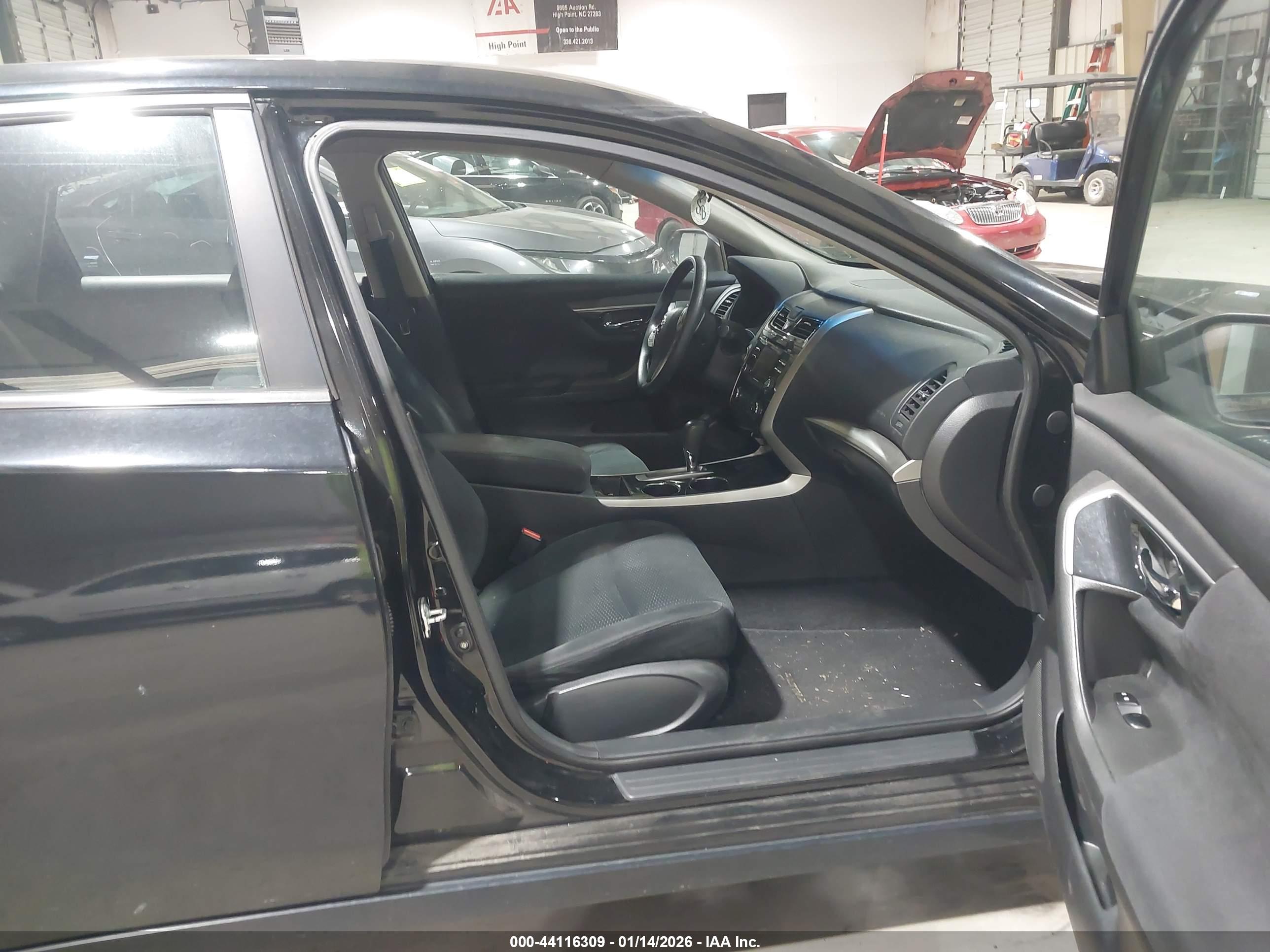 NISSAN ALTIMA image 5