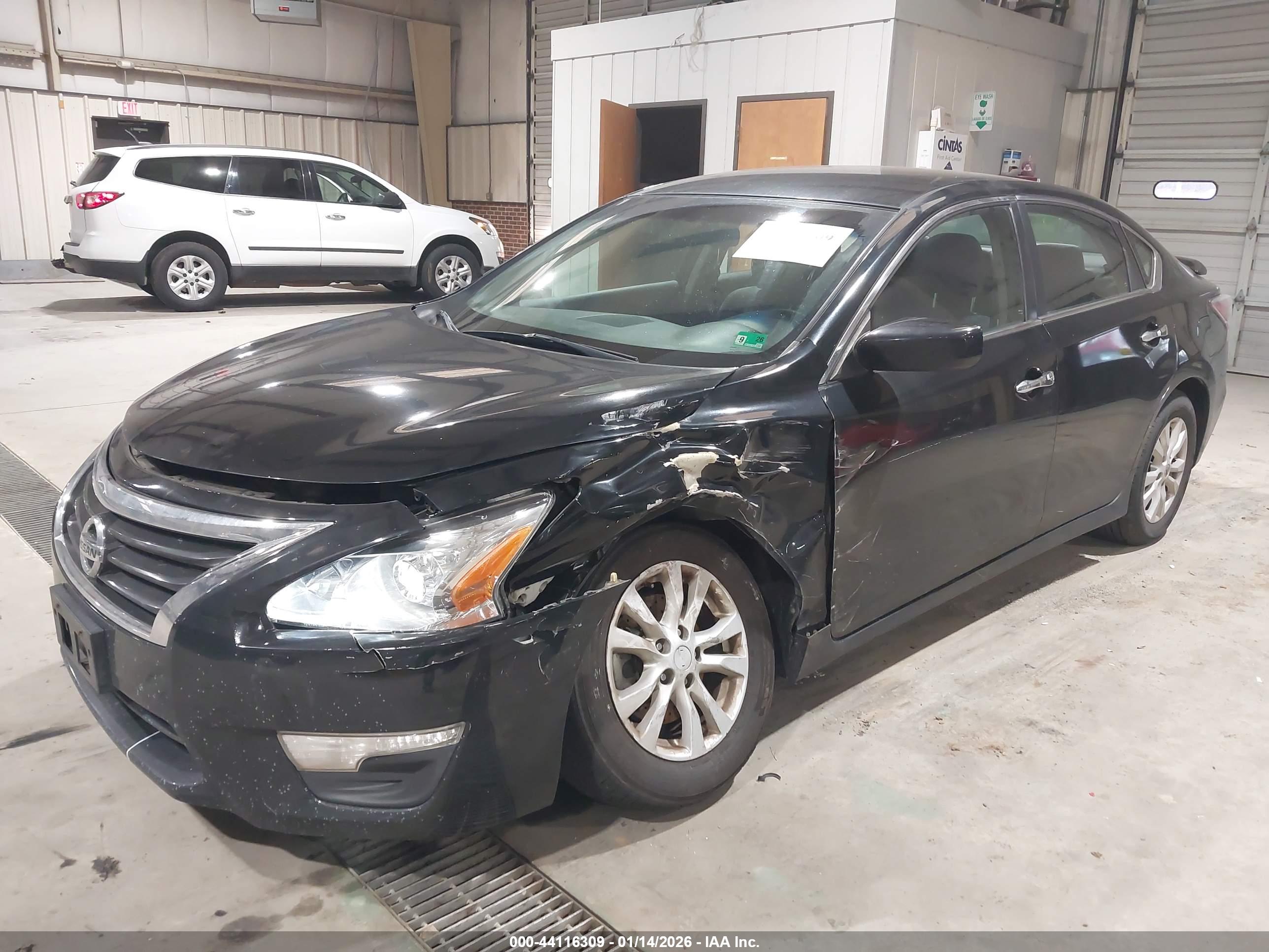 NISSAN ALTIMA image 6