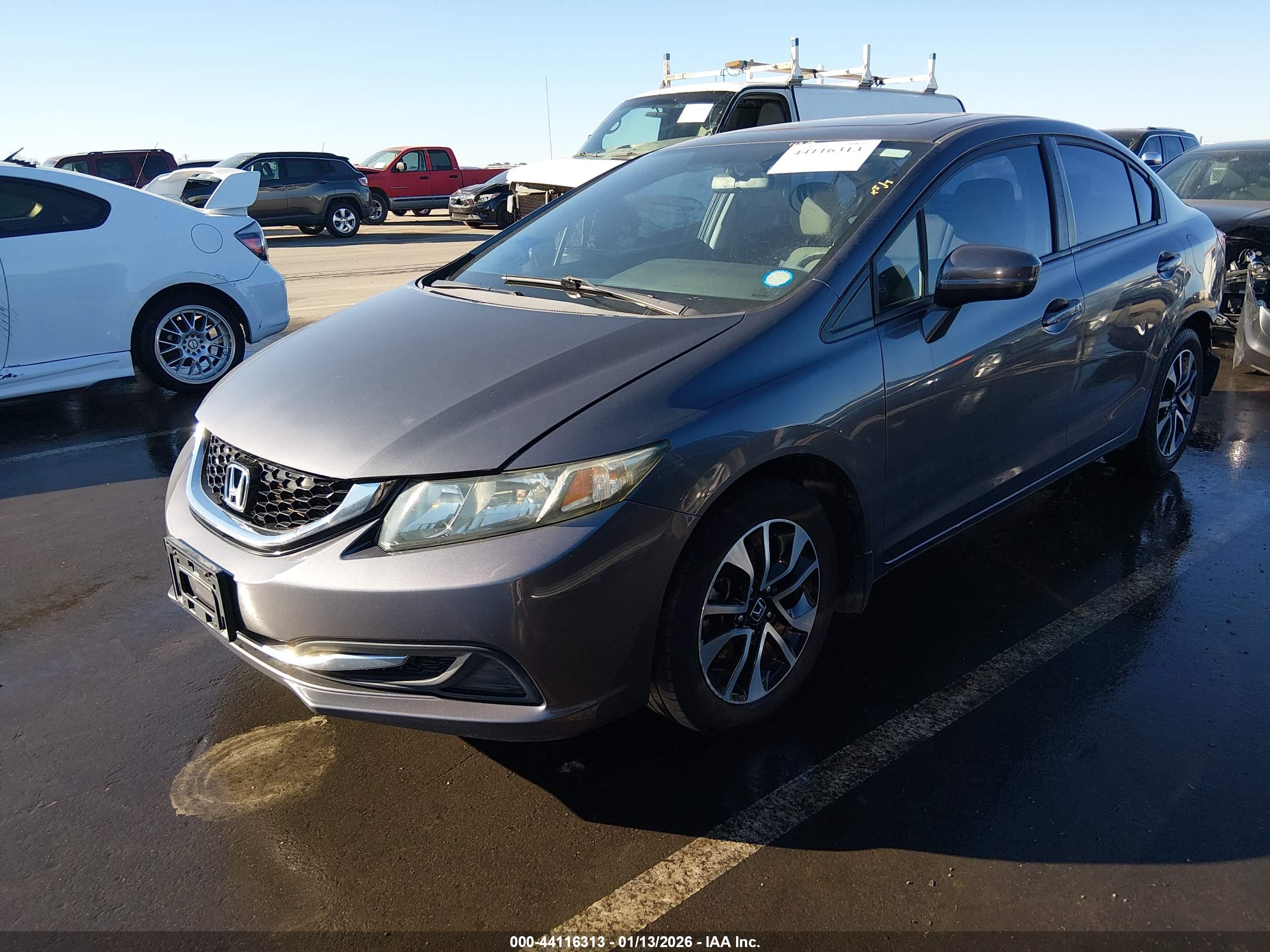 HONDA CIVIC image 2