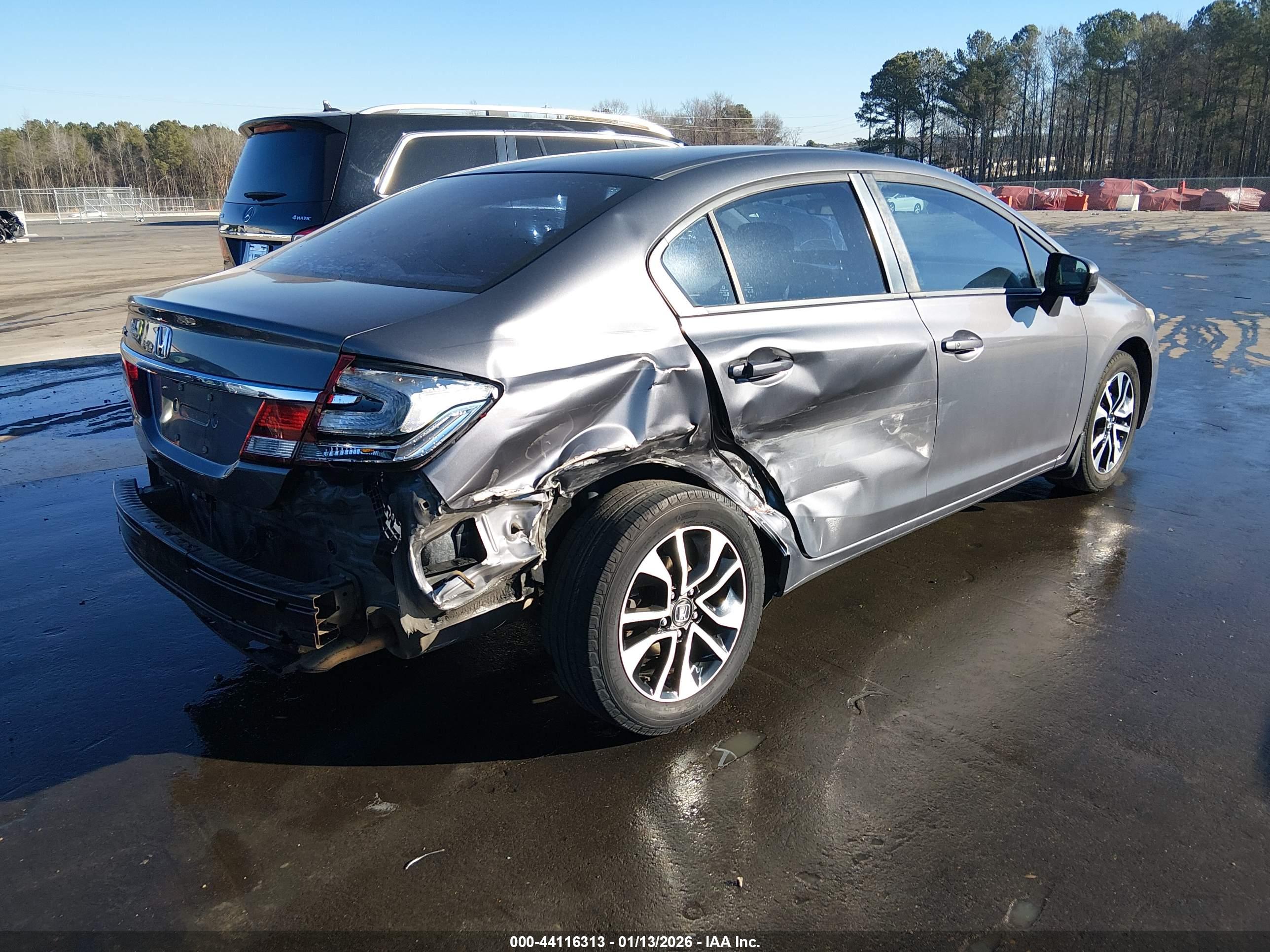 HONDA CIVIC image 4