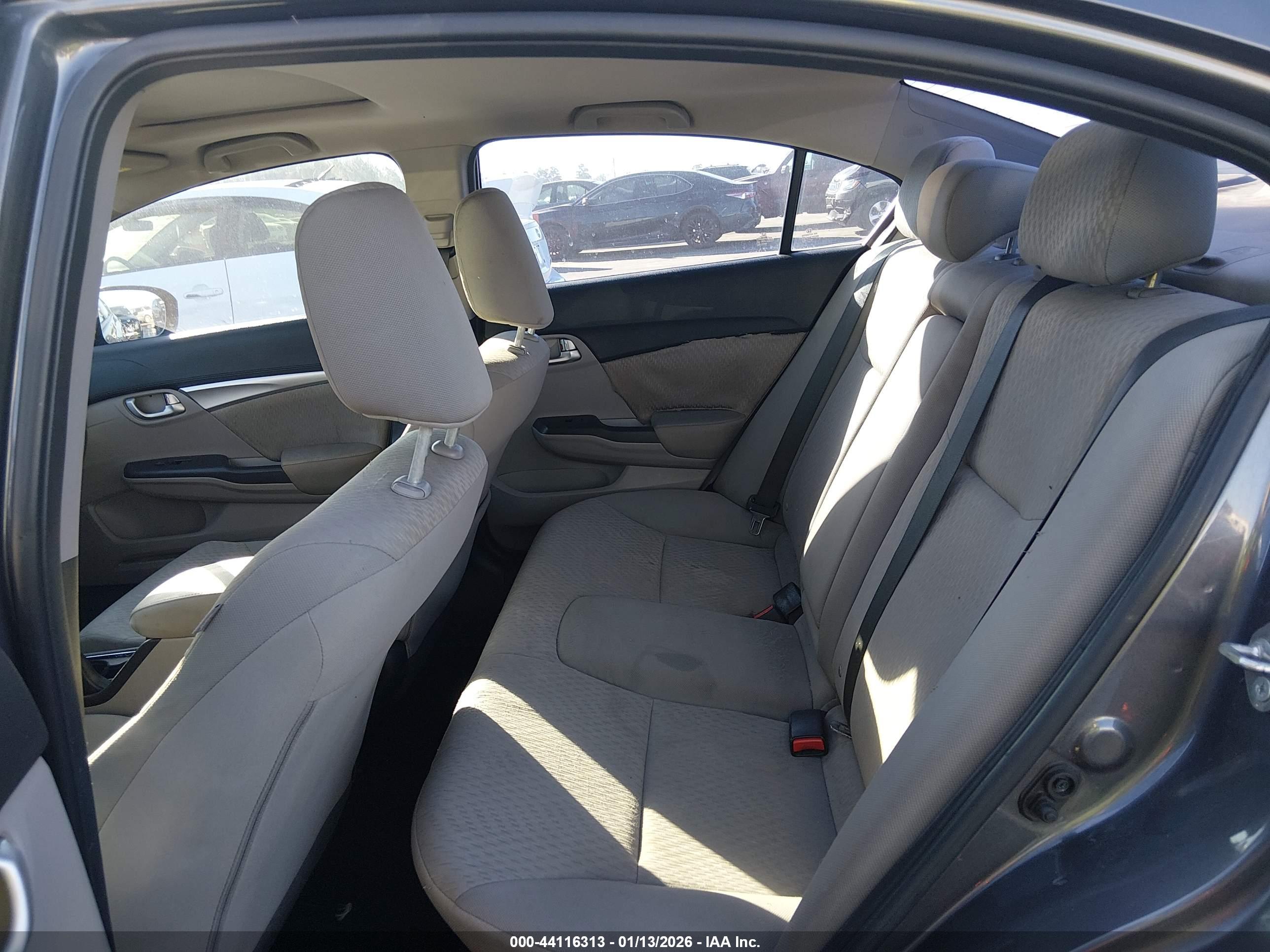 HONDA CIVIC image 8
