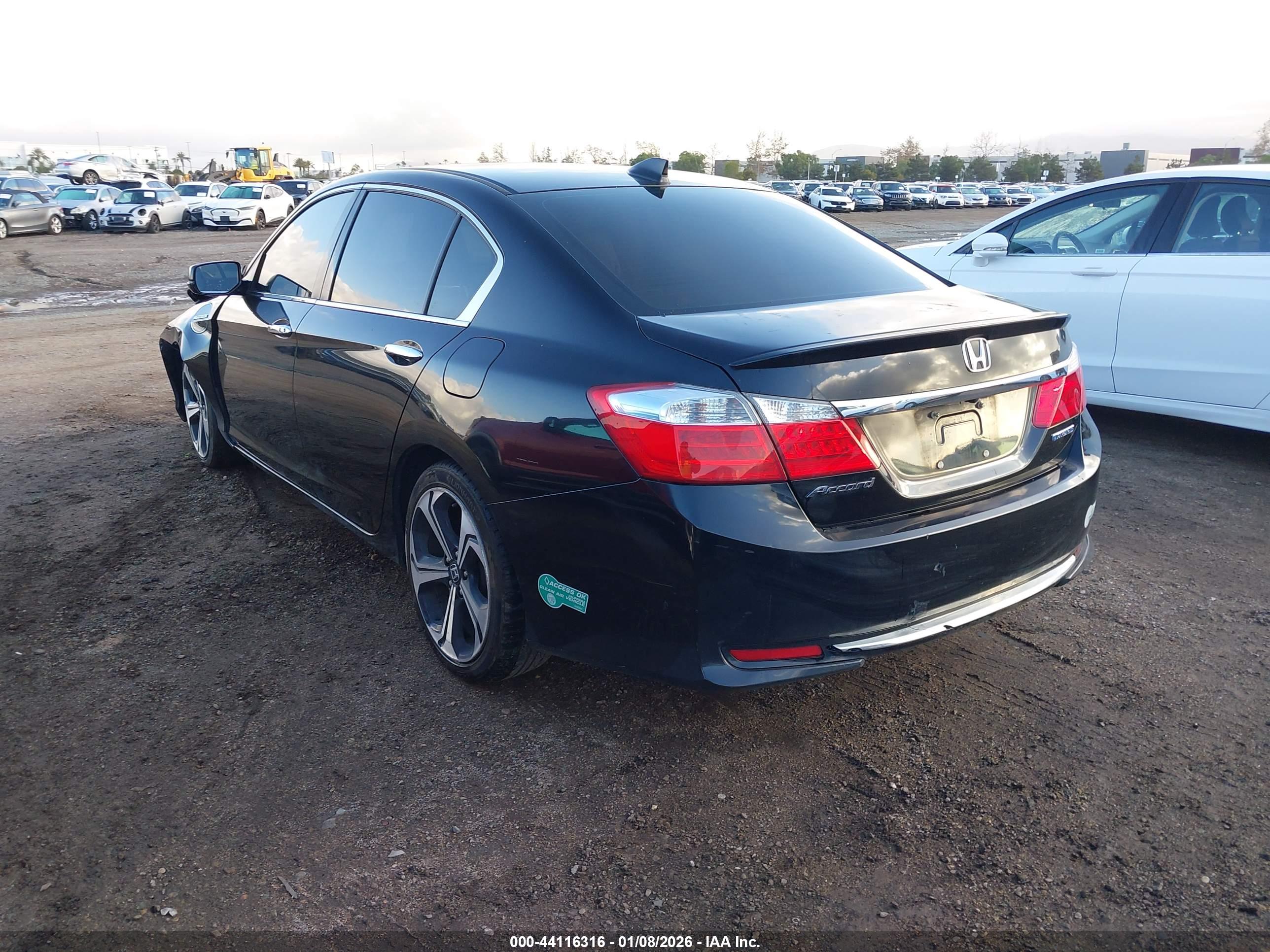 HONDA ACCORD image 3