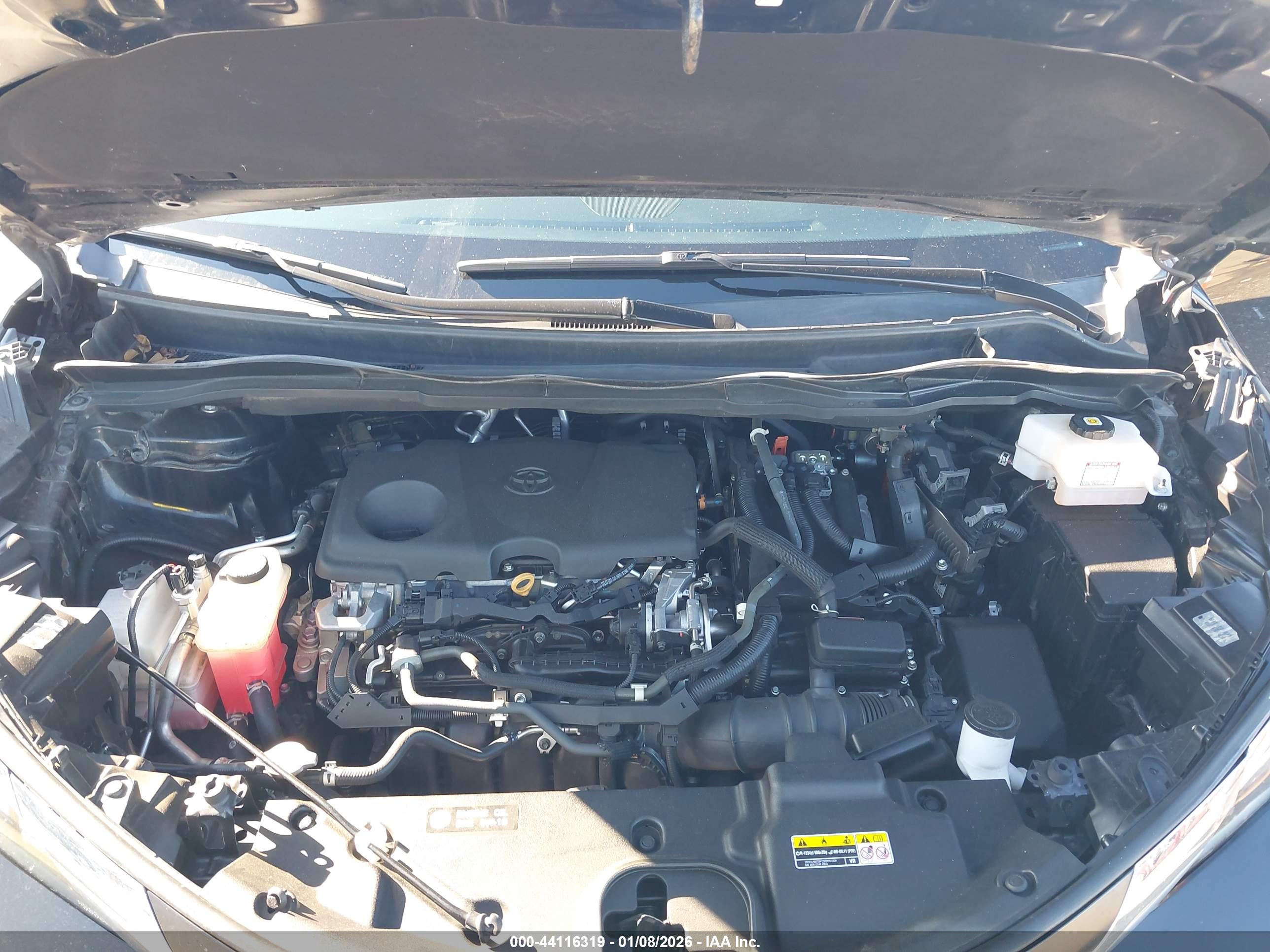 TOYOTA SIENNA image 10