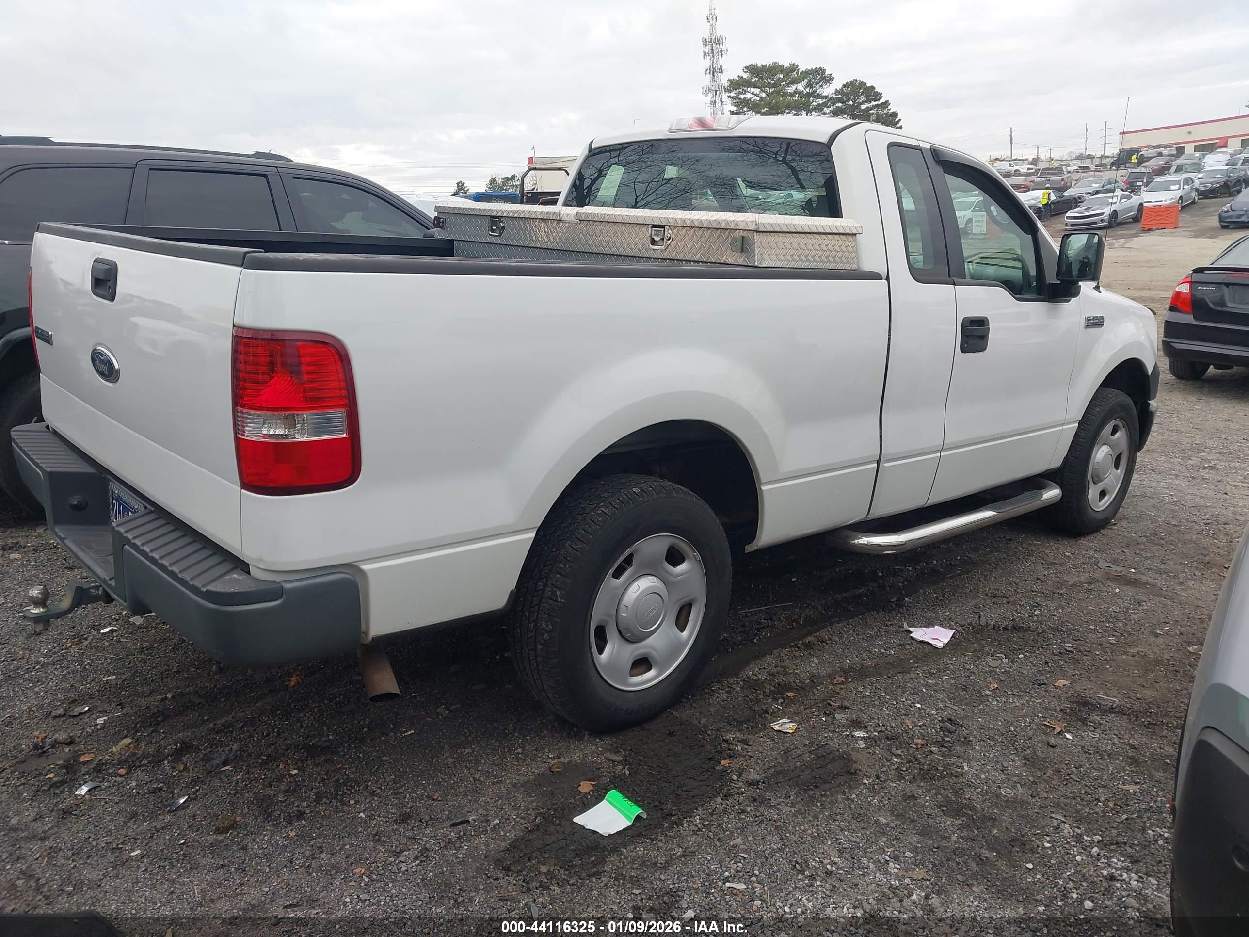 FORD F-150 image 4