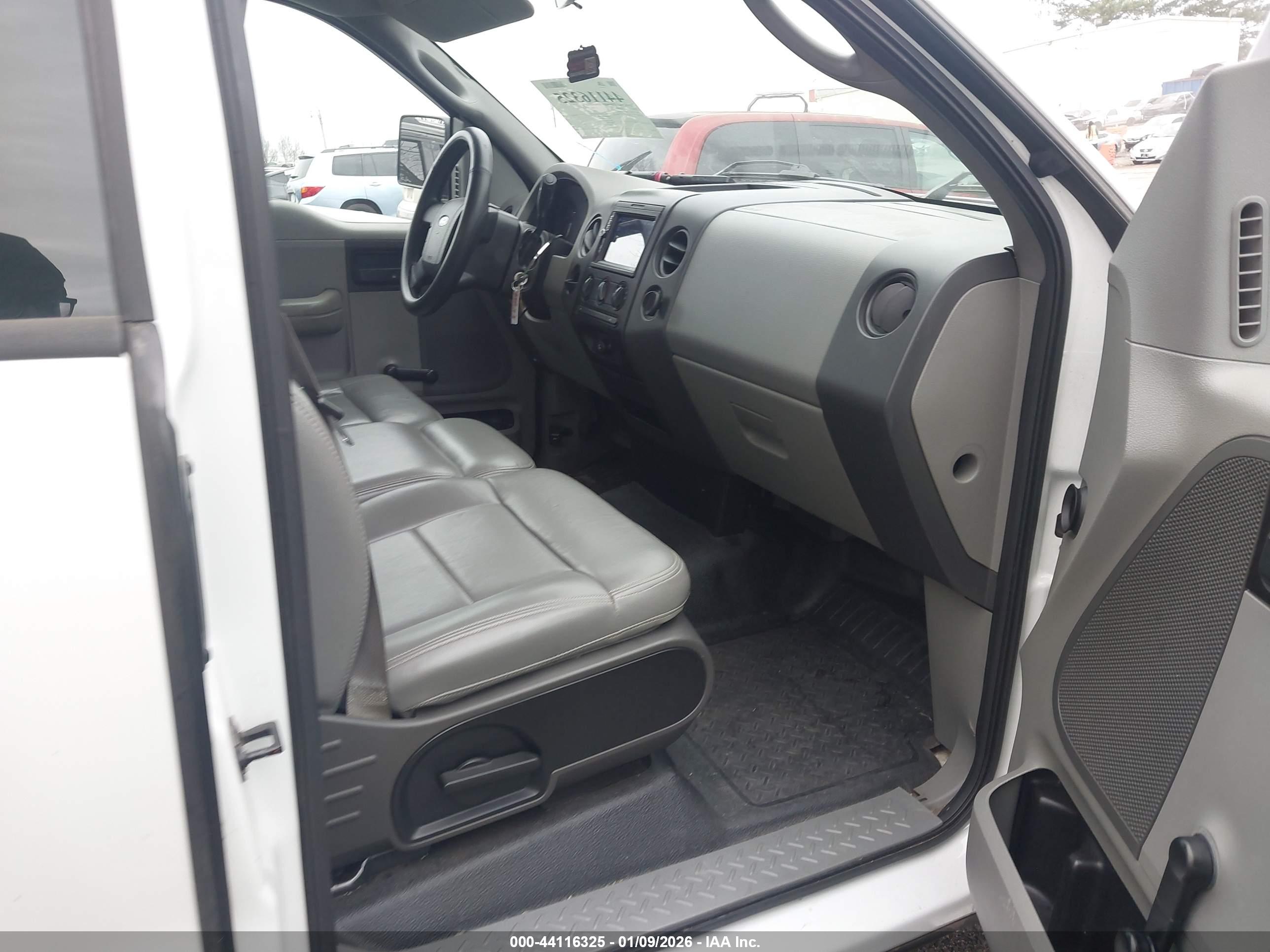 FORD F-150 image 5