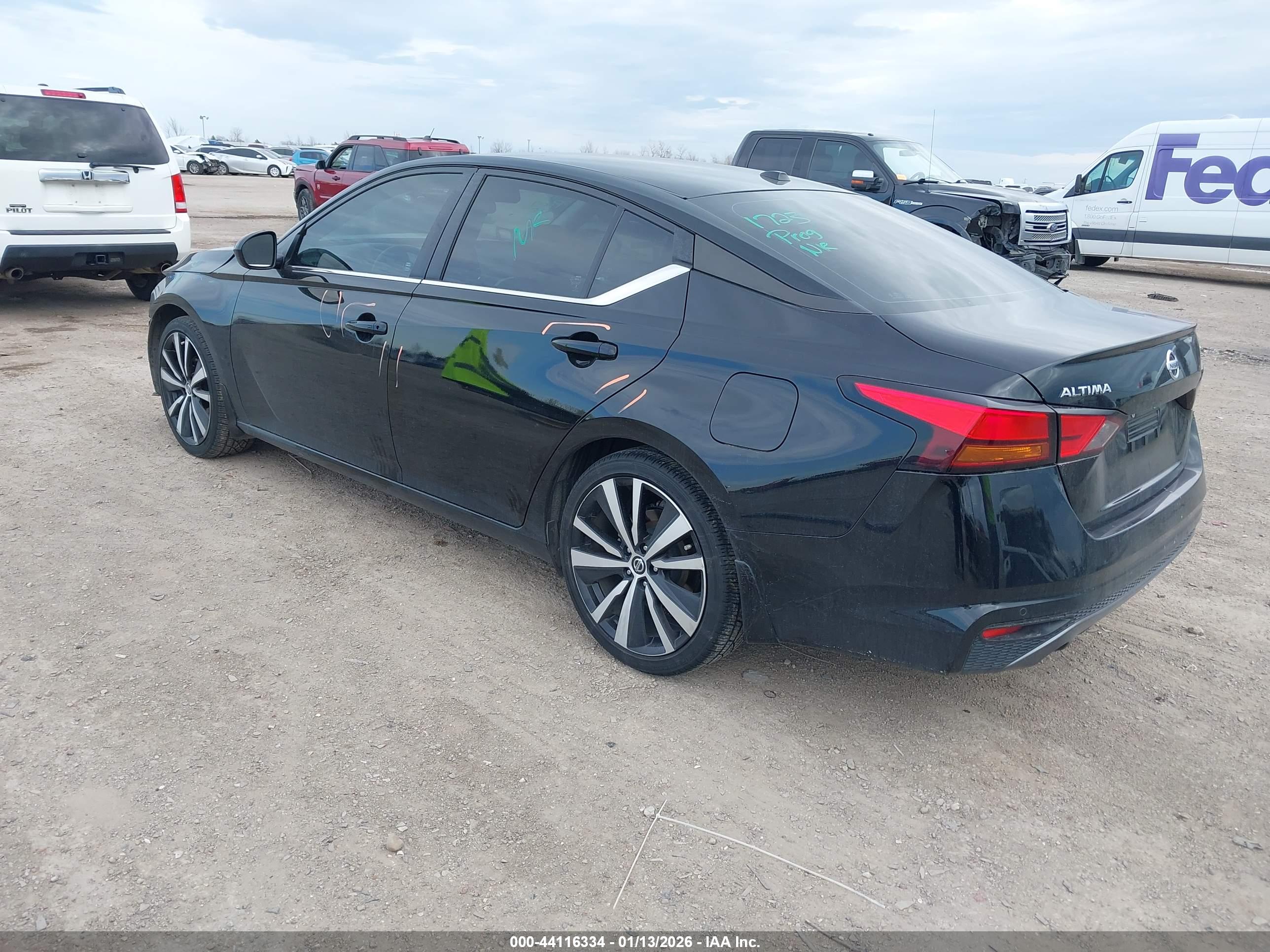 NISSAN ALTIMA image 3