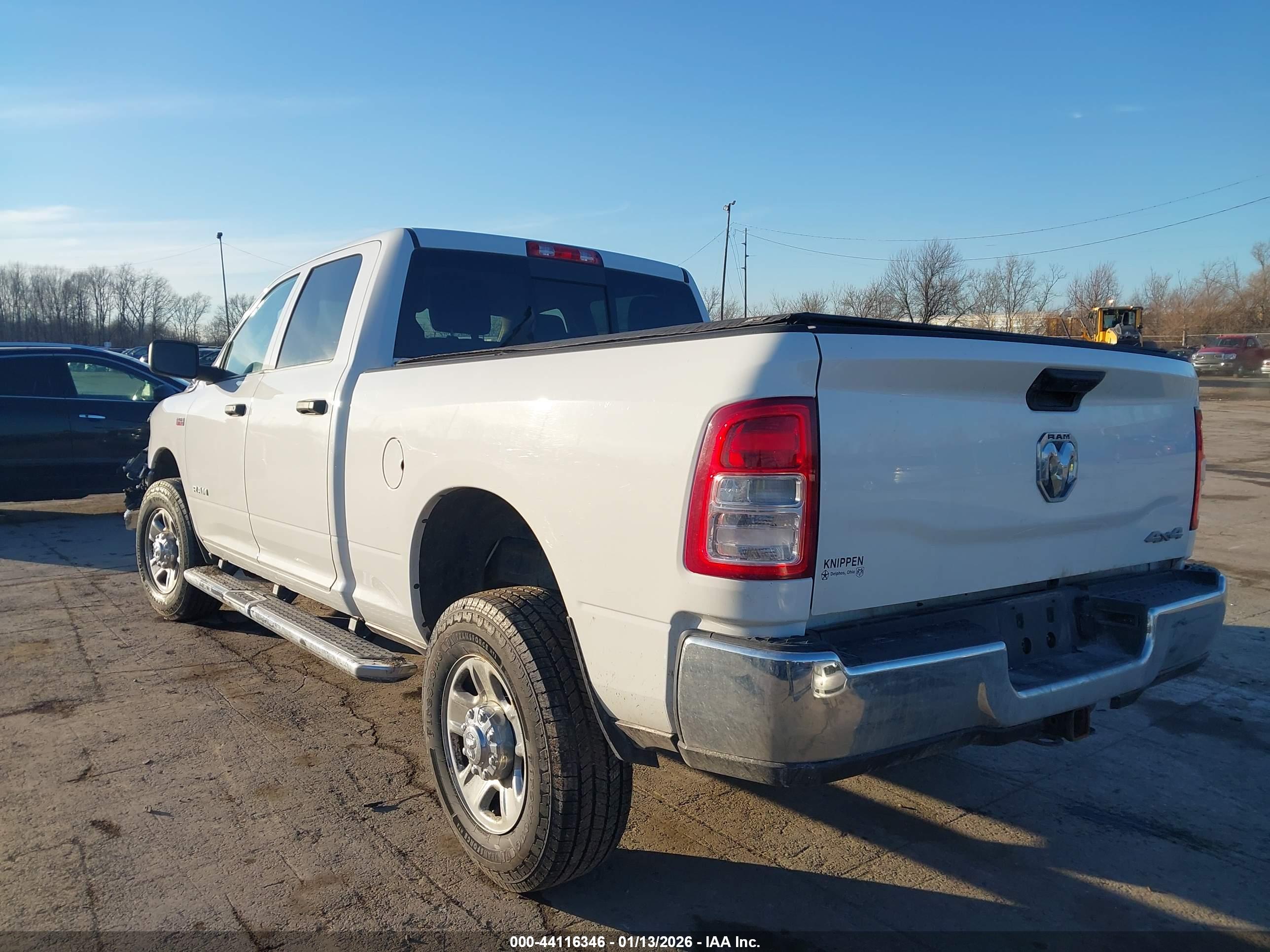 RAM 2500 image 3