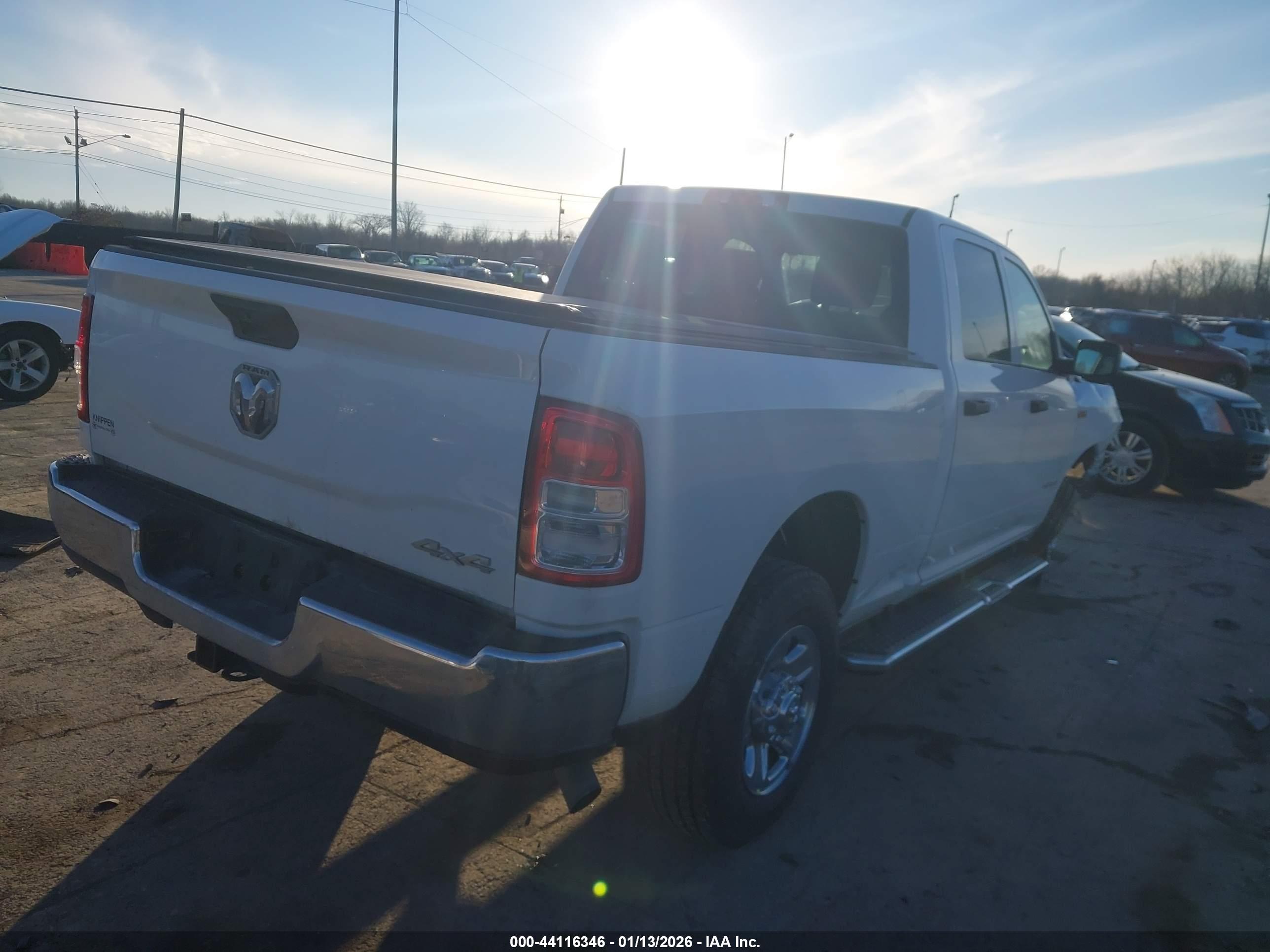 RAM 2500 image 4