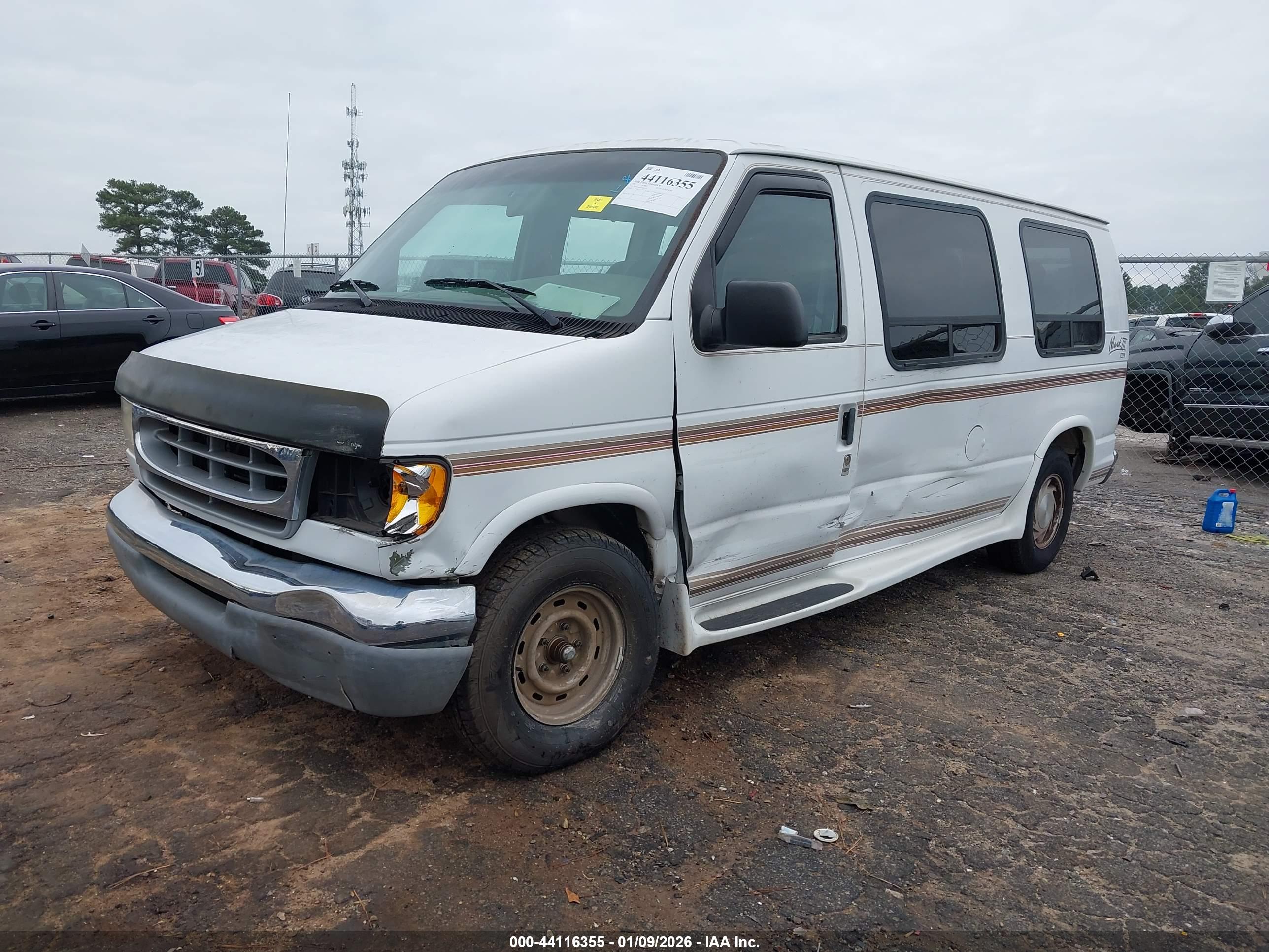 FORD ECONOLINE image 2