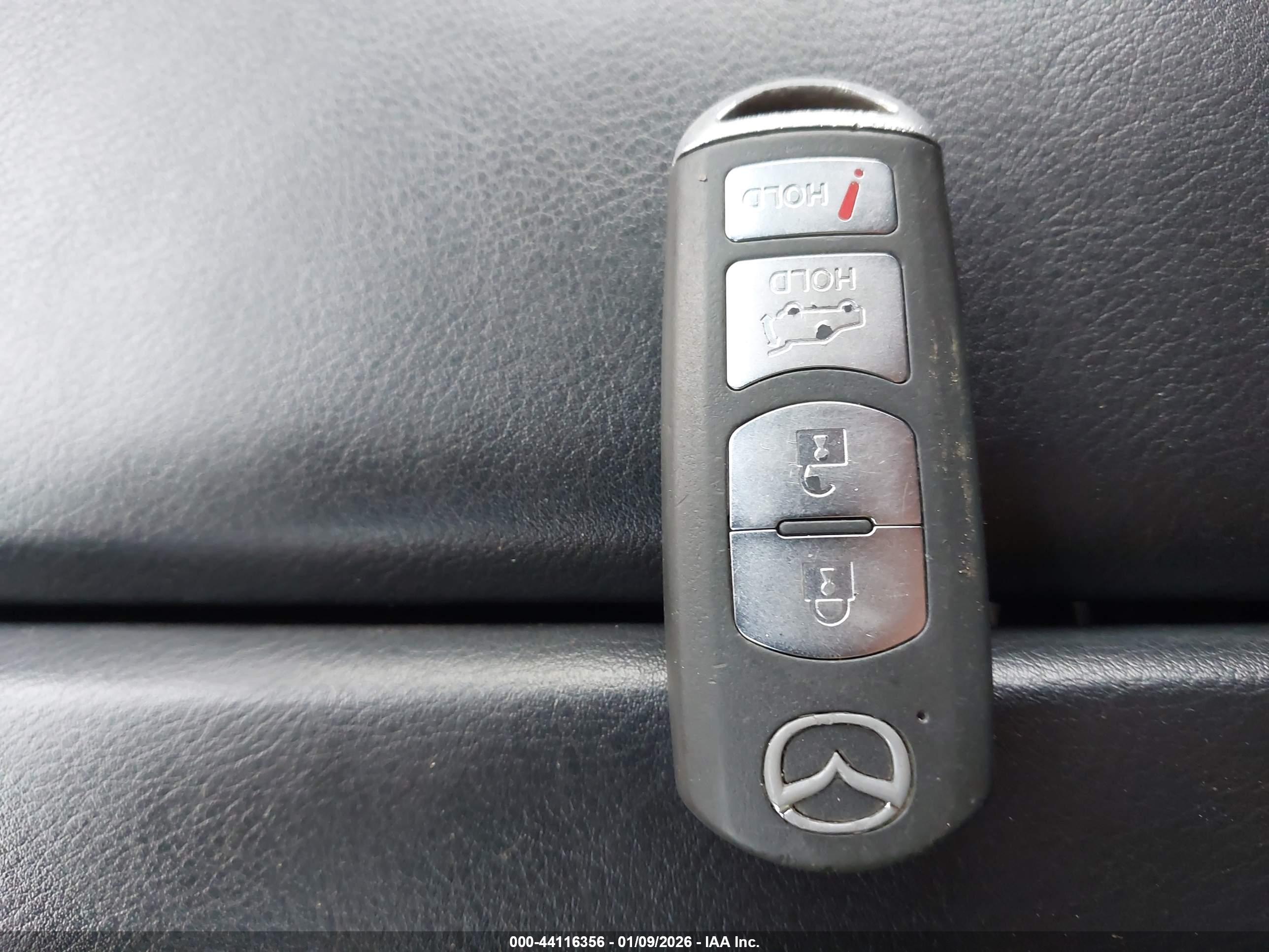 MAZDA CX-9 image 11