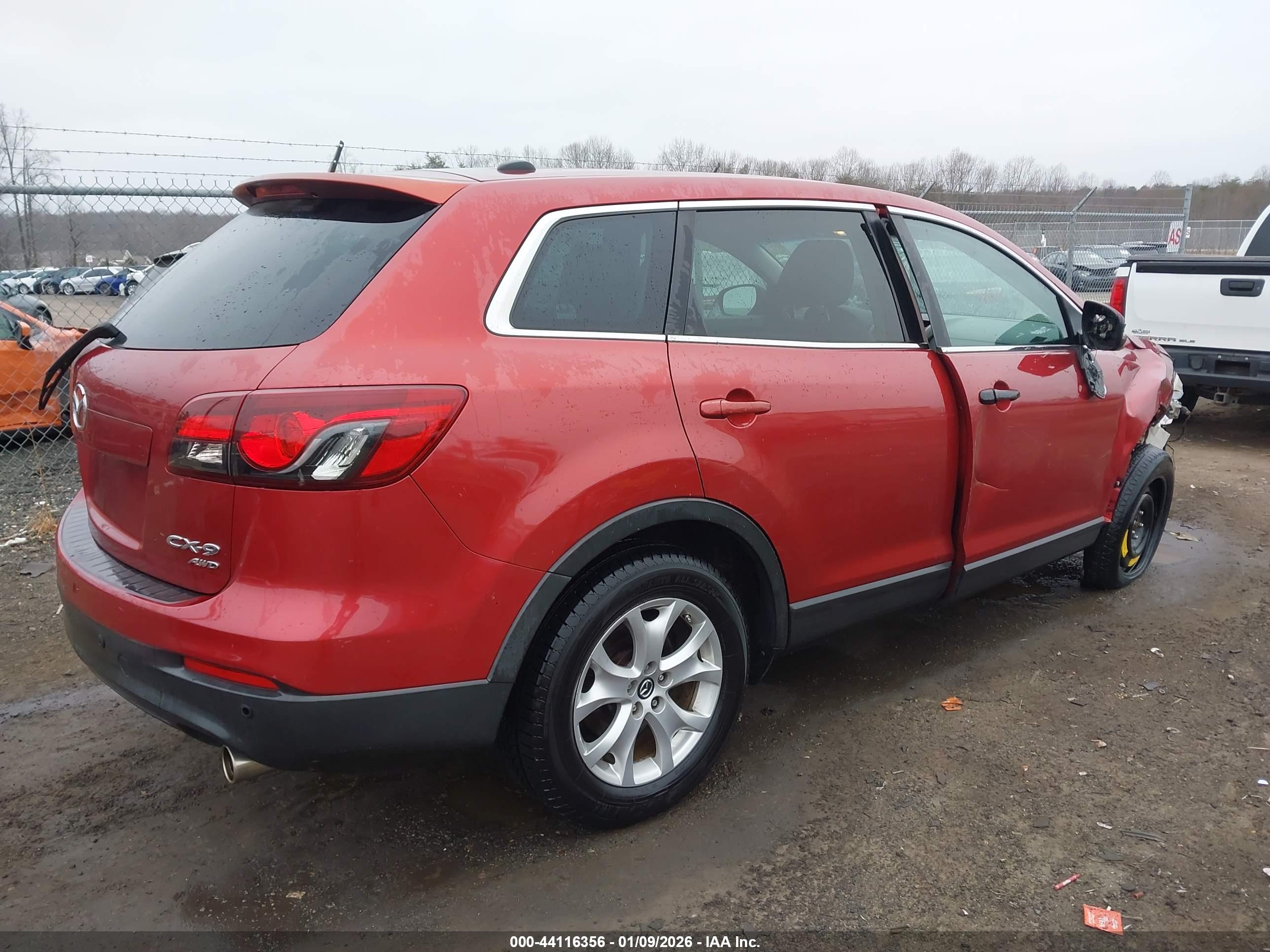 MAZDA CX-9 image 4