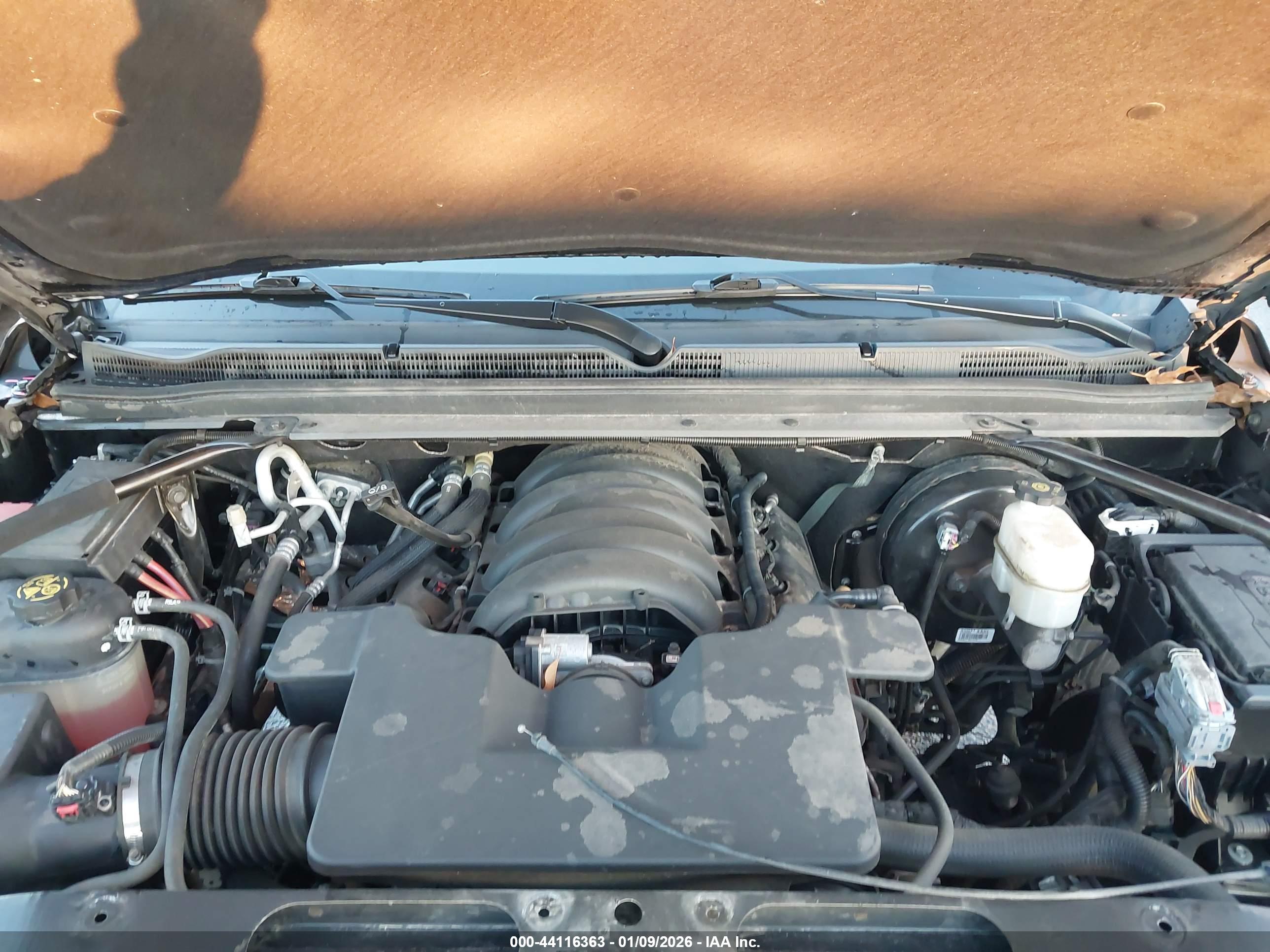 CHEVROLET SUBURBAN image 10