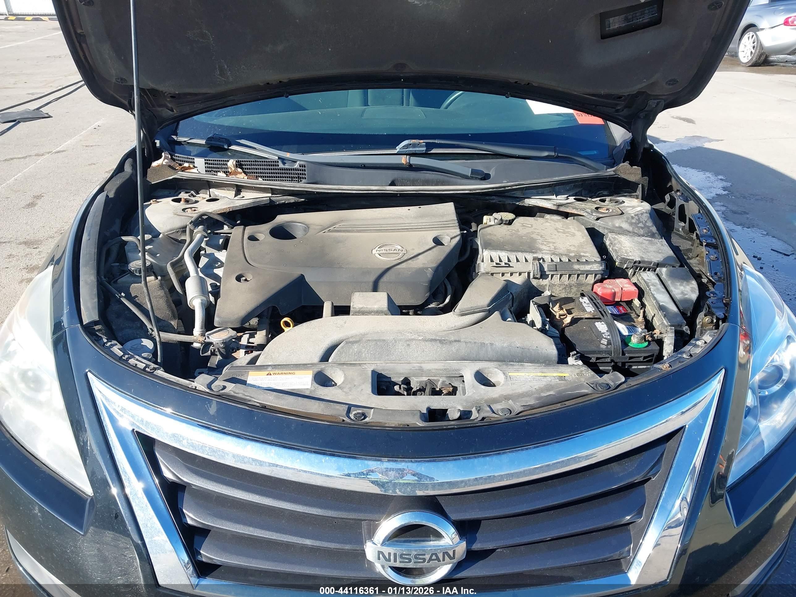 NISSAN ALTIMA image 10